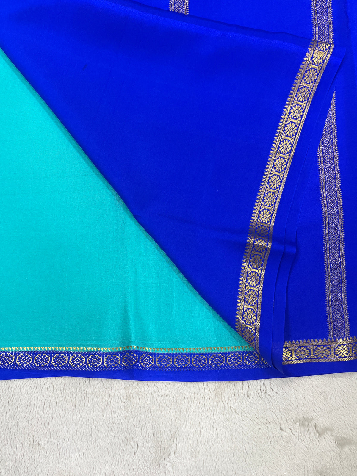 Pure crepe Mysore silk-kalpana cont- 120GSM (16277316)