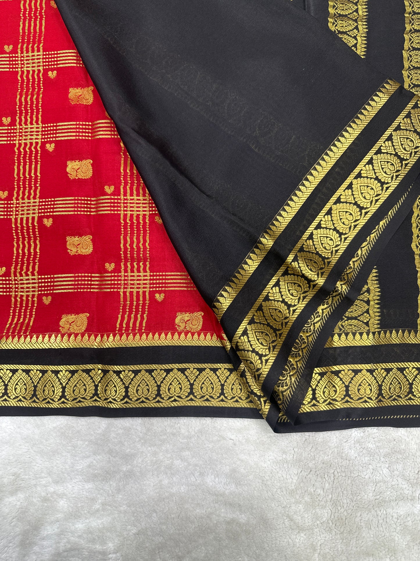 Pure crepe Mysore silks saree checked With peacock - 1627271