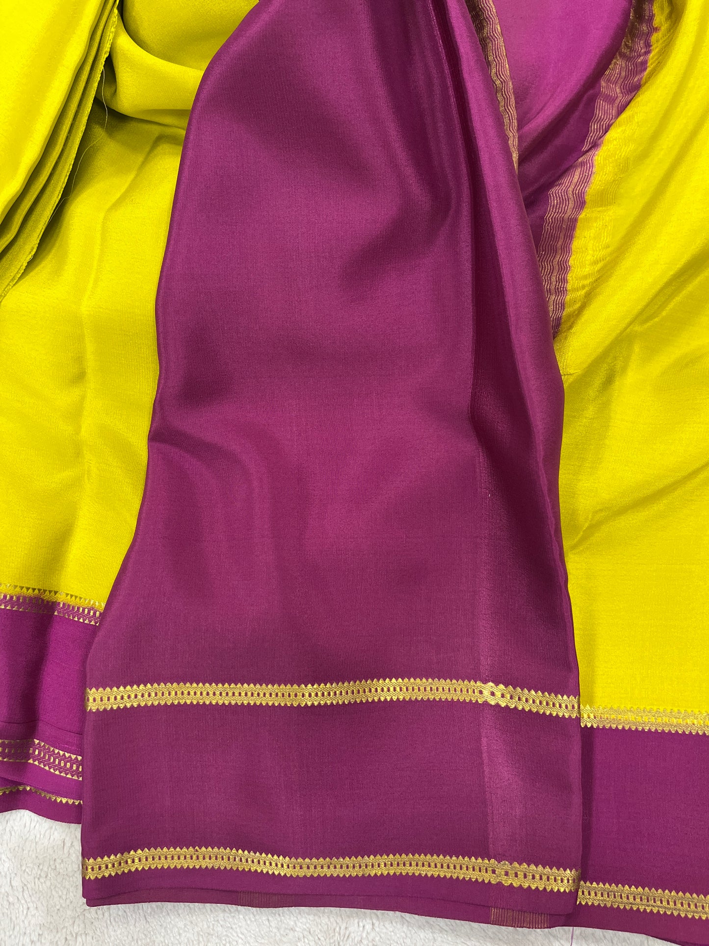 Pure crepe Mysore silk saree-Gatti Border & 9 By(1104001)