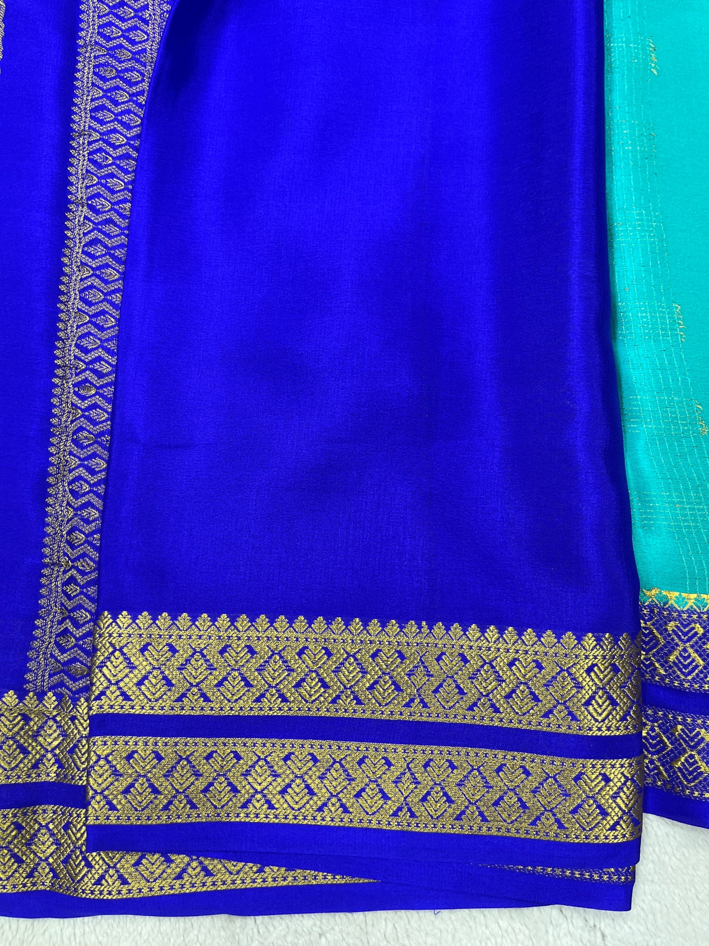 Pure crepe Mysore silk-Saritha Checks(16274302)