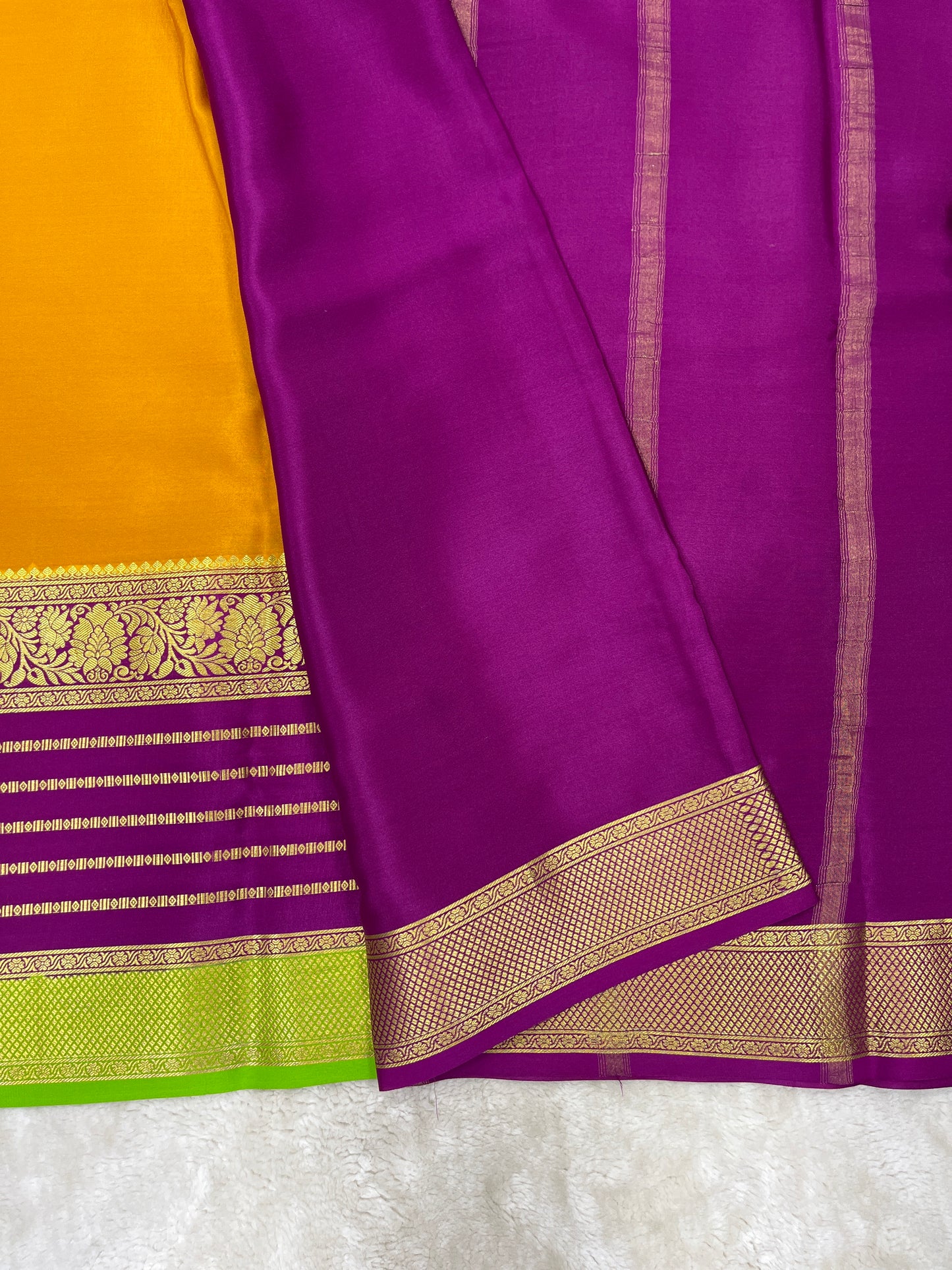 Pure Crepe Mysore Silk 3D contrast - 2637794
