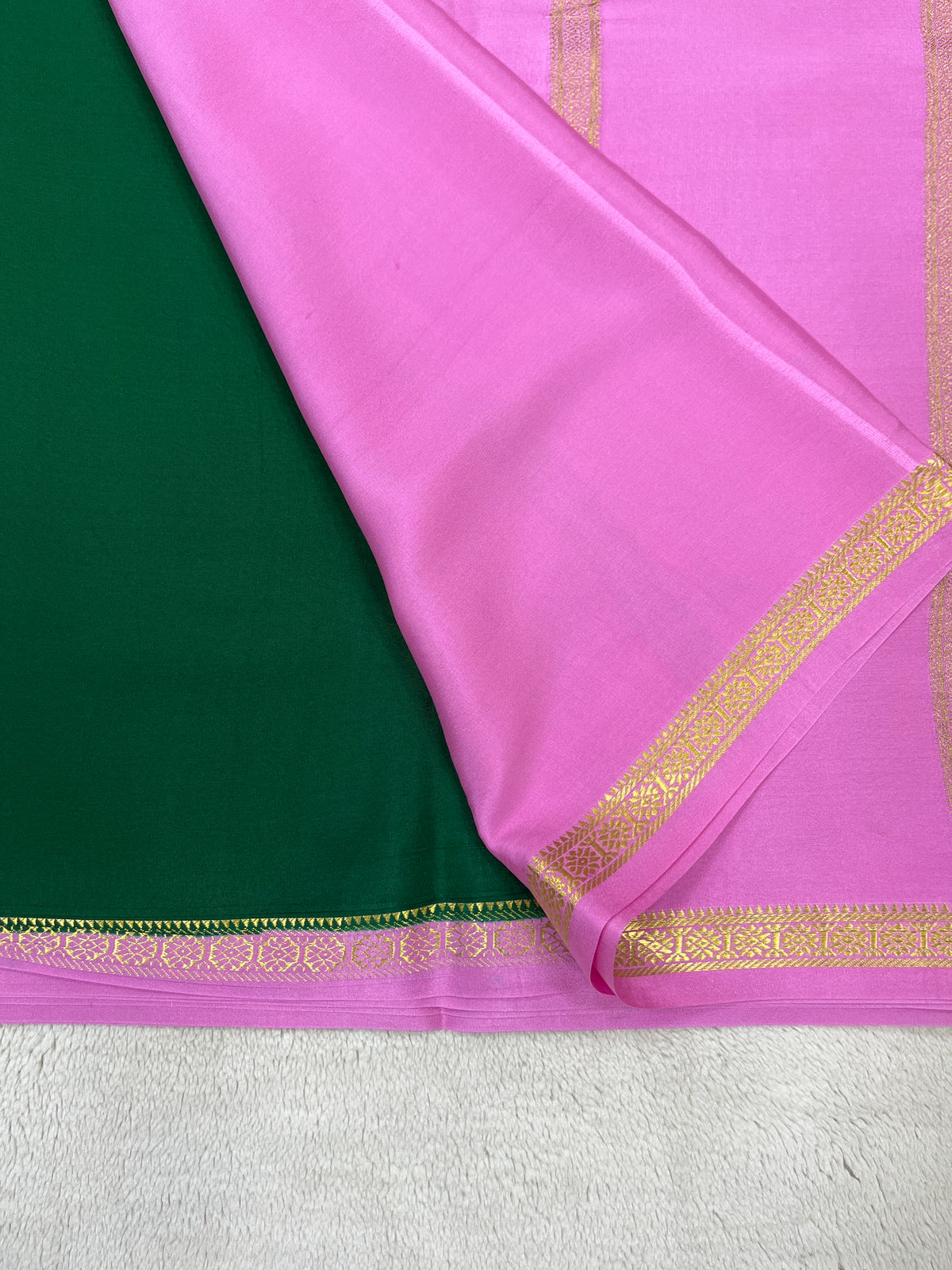Pure crepe Mysore silk-kalpana cont- 120GSM (16277316)