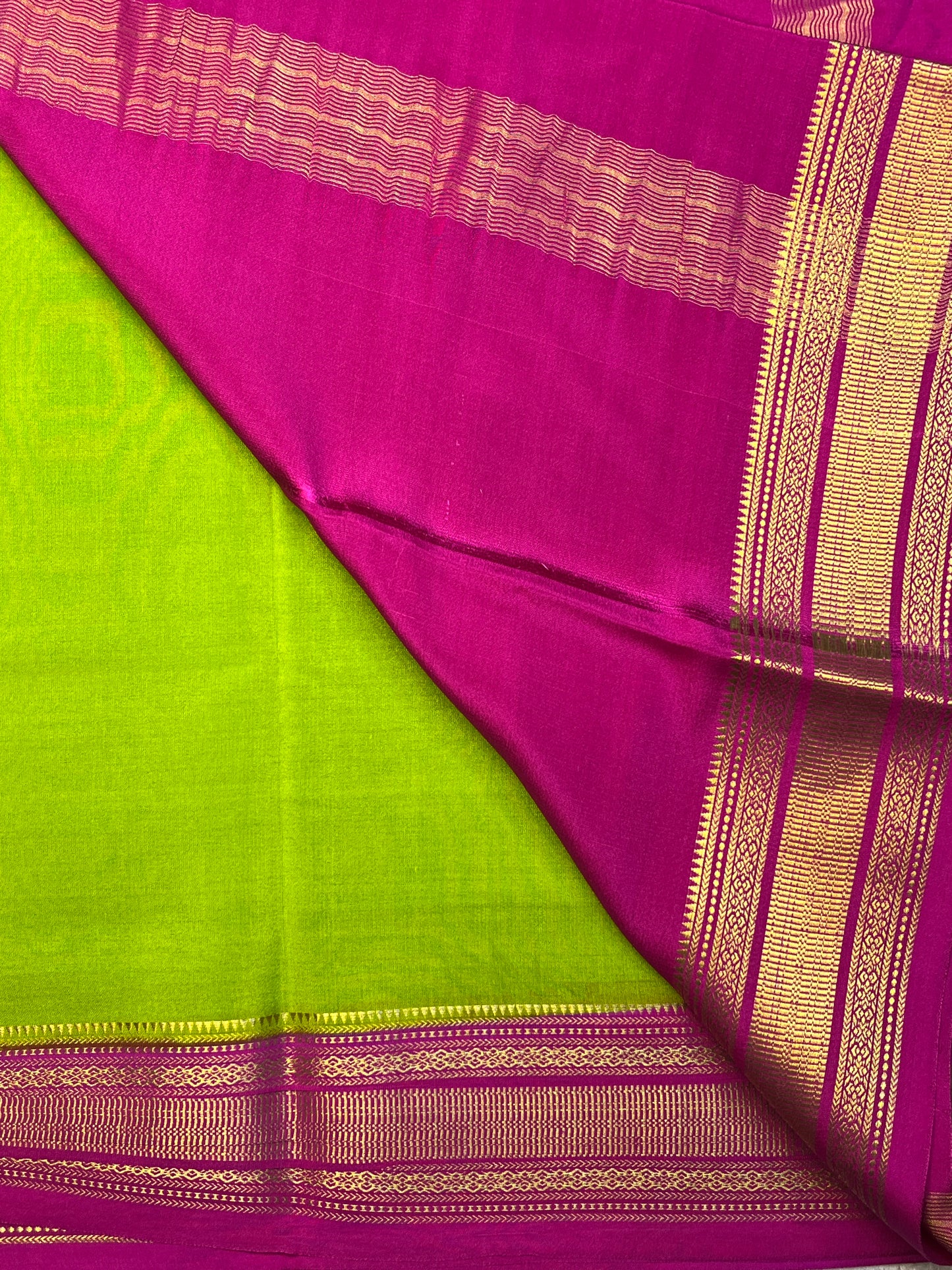 Pure Crepe Mysore Silk Patti Border In Green With Pink Contrast Blouse