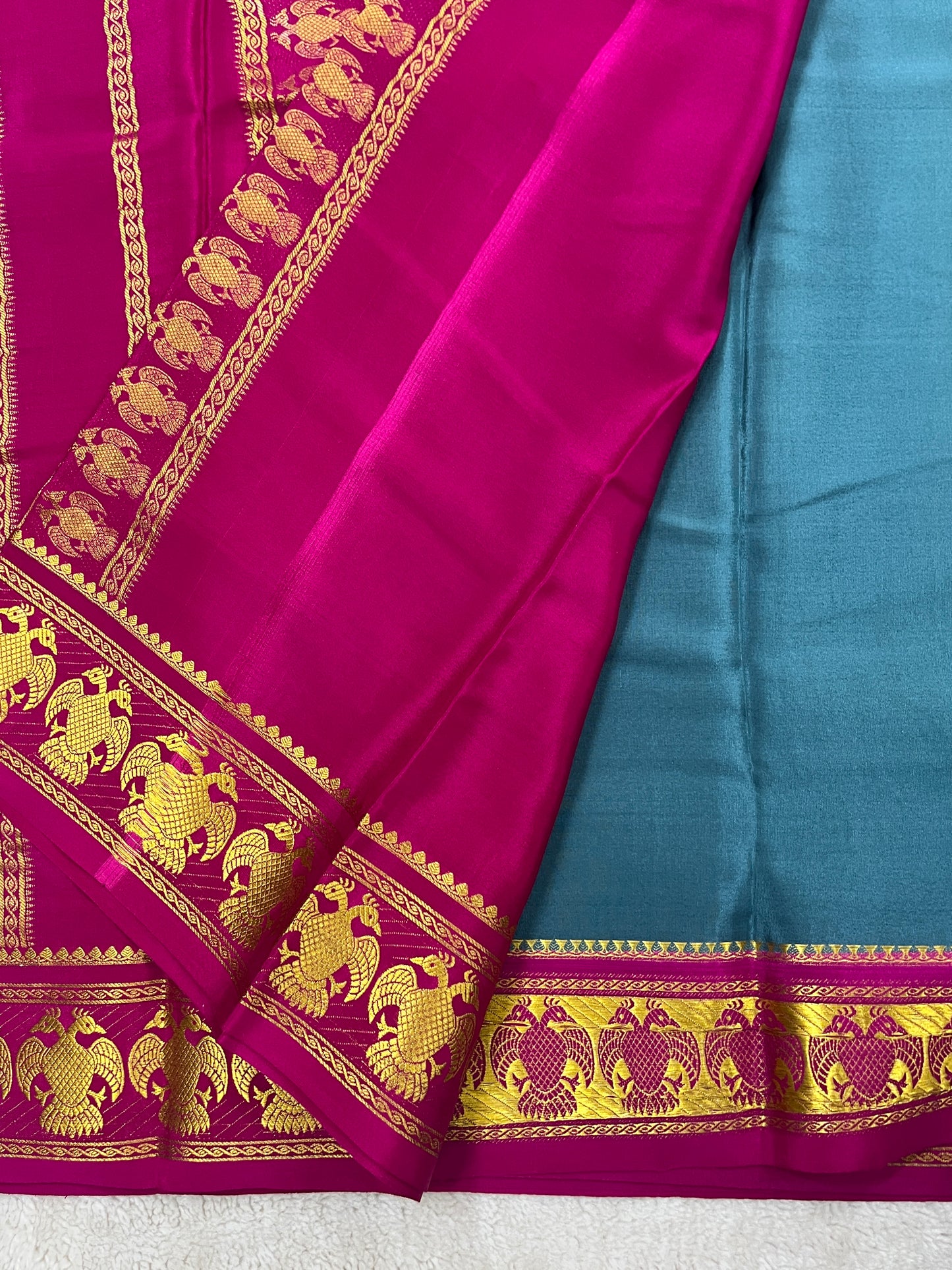Pure Mysore Silk Gandaberunda Border In Teal Blue With Pink Contrast Blouse