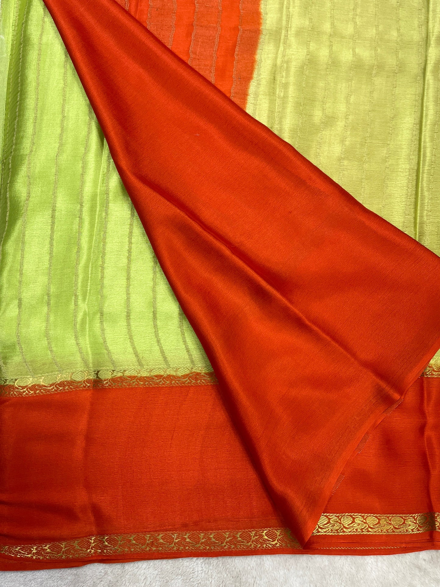 pure crepe mysore silk crush grape With Green & Orange Contrasr Blouse - 1146007