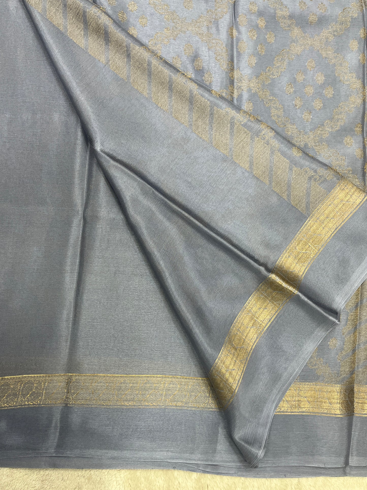 pure crepe mysore silk Grey Brocade With Self Blouse -1145309