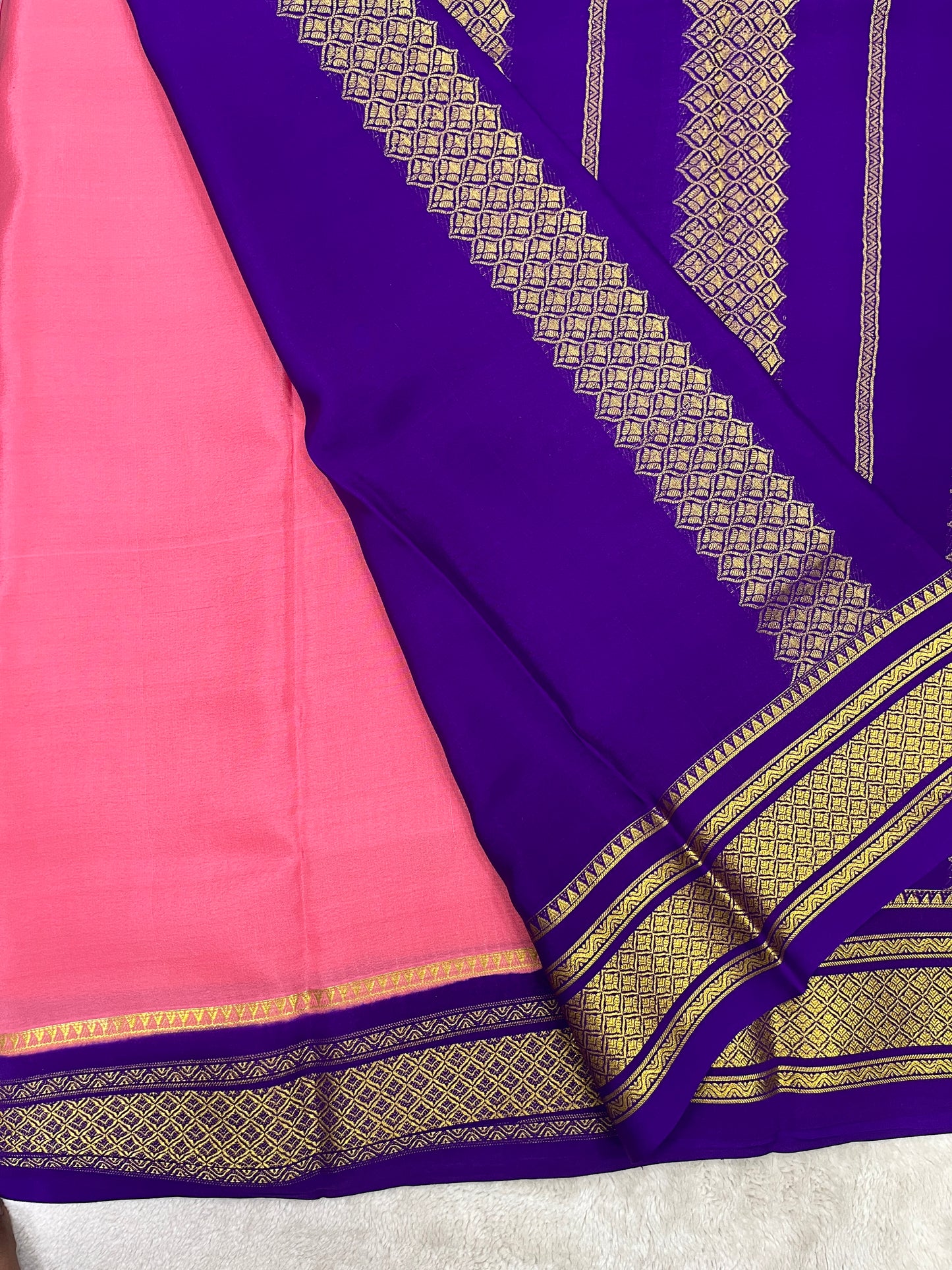 Pure Crepe Mysore Silk Saree in box brocade - 1145316