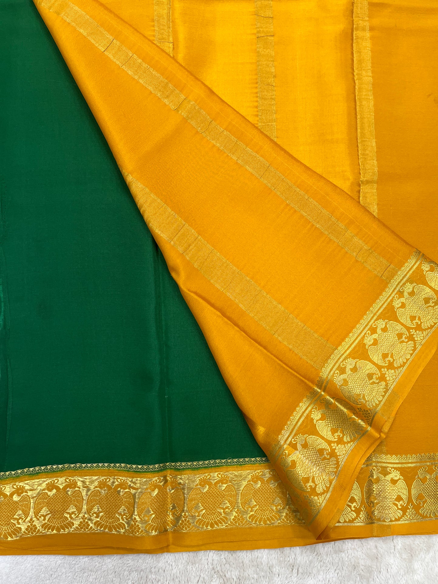 Pure Crepe Mysore Silk Saree in Rudraksh pattern - 1146004