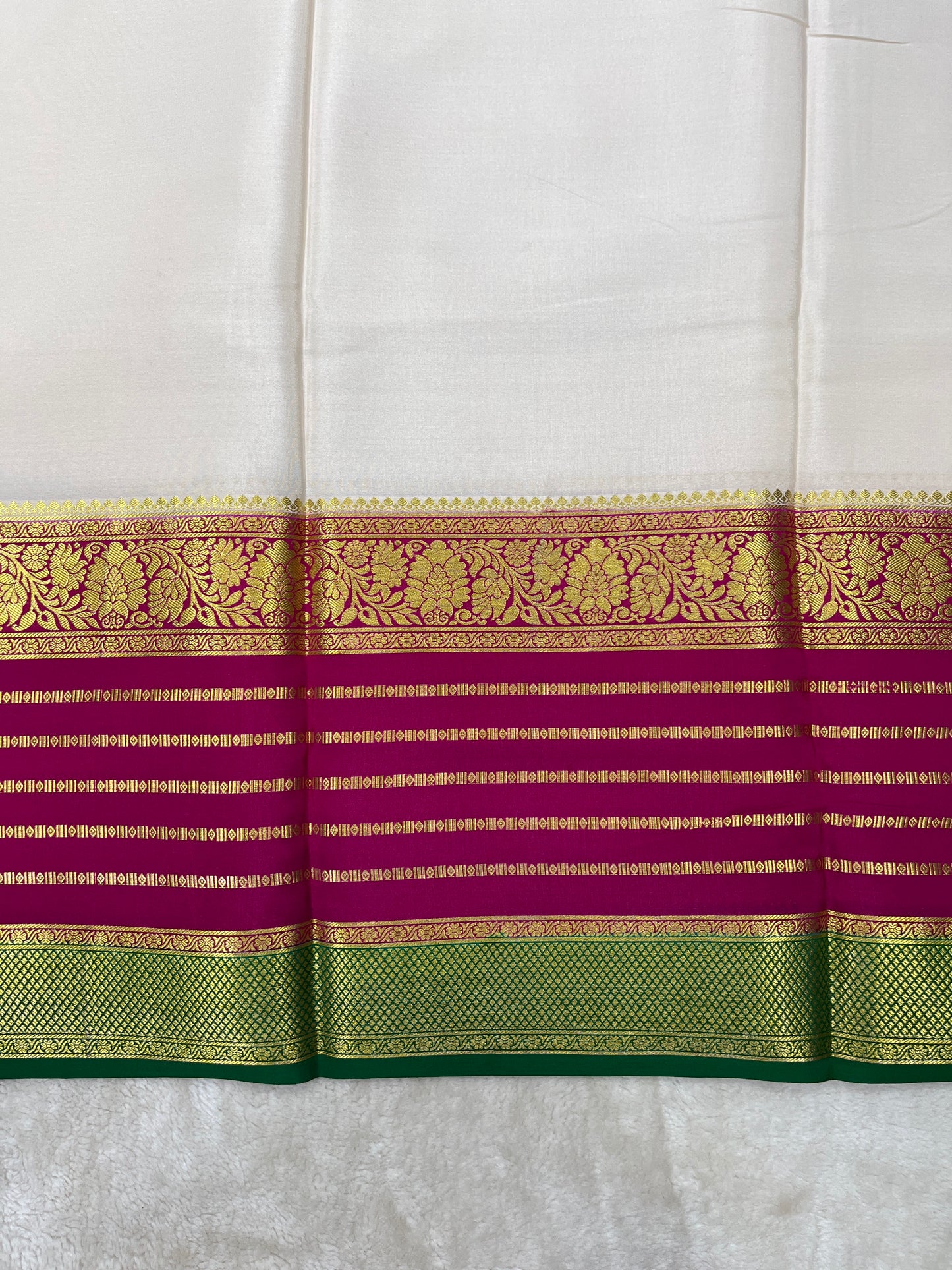 Pure Crepe Mysore Silk 3D contrast - 2637794