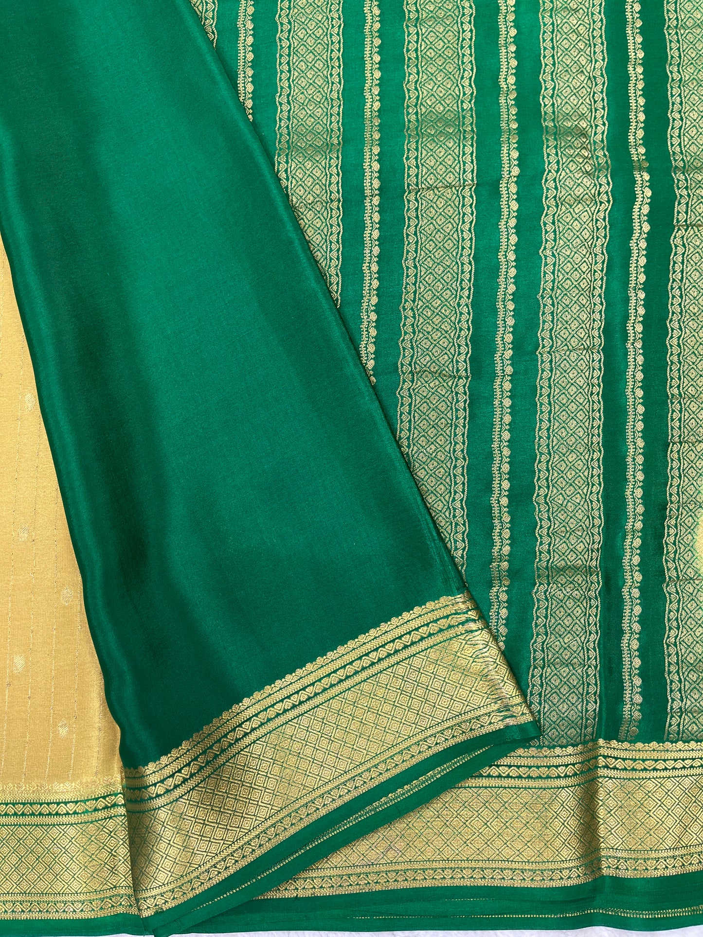 Pure Crepe Mysore Silk stripe mango Diamond butta  - 1145304
