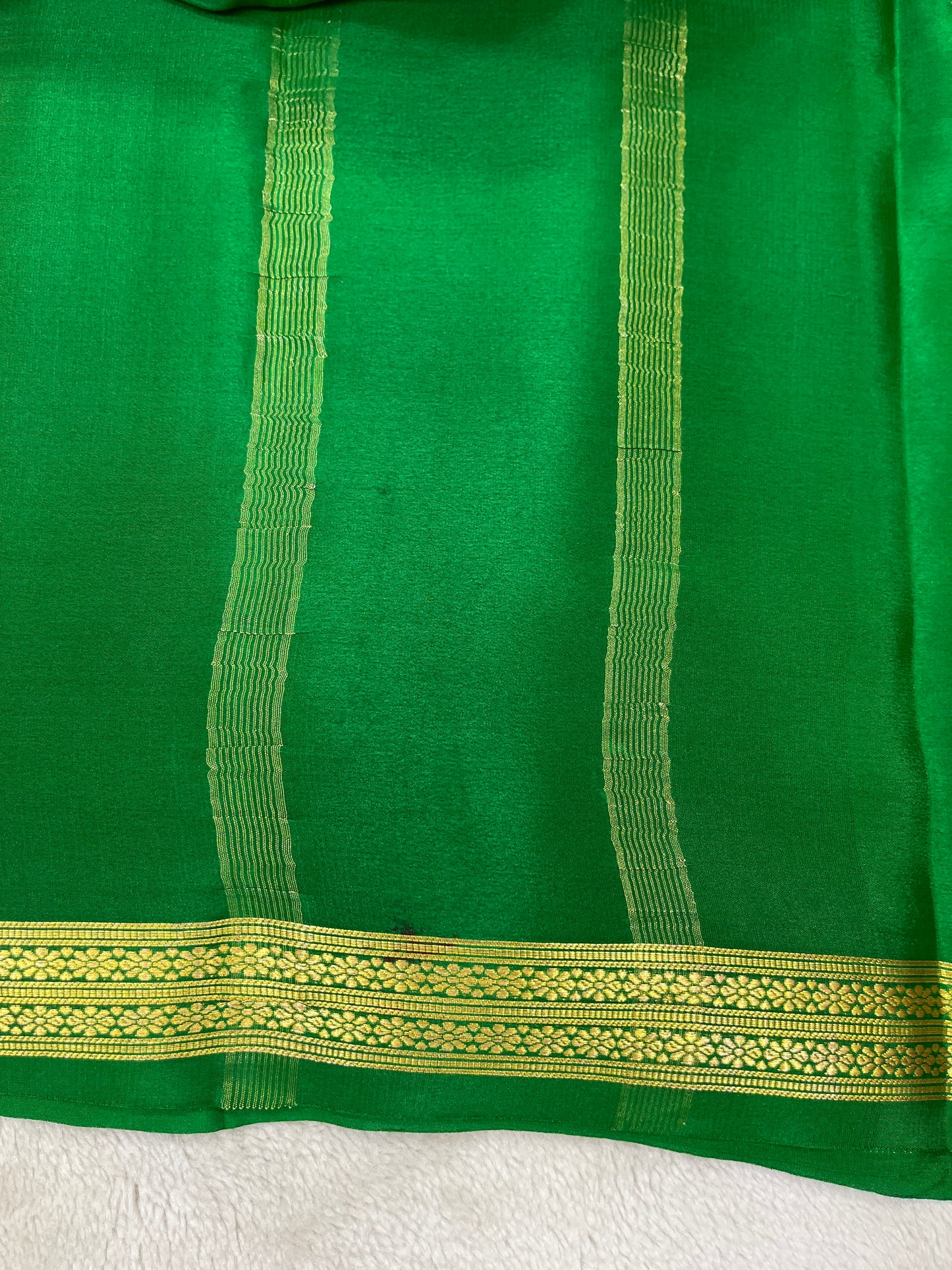 Pure crepe Mysore silk- Piping Contrast(1103601)