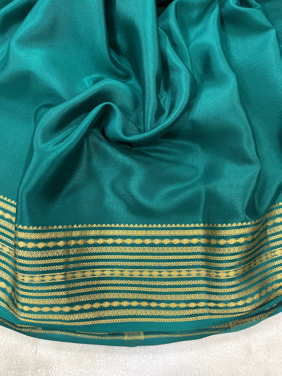 Pure crepe Mysore silk-Lines Gatti Border(1104902