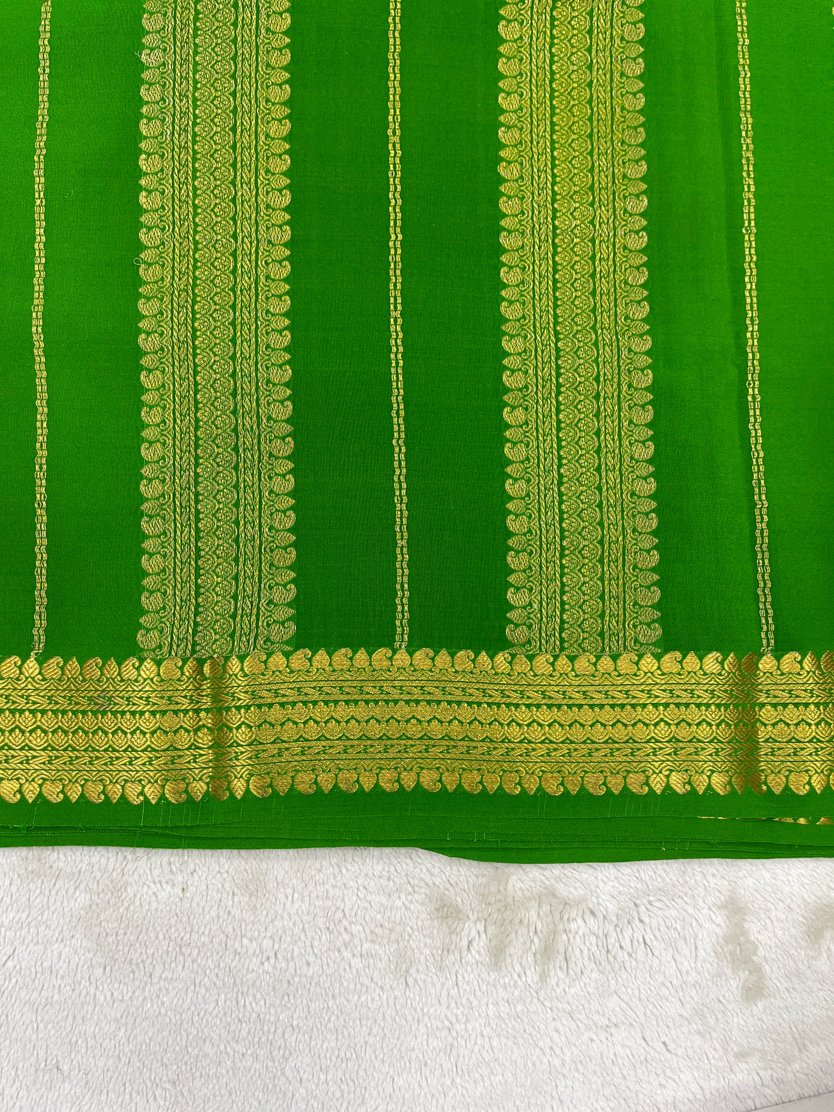 Pure Mysore Silk-Big Checks- 120GSM (1462531)