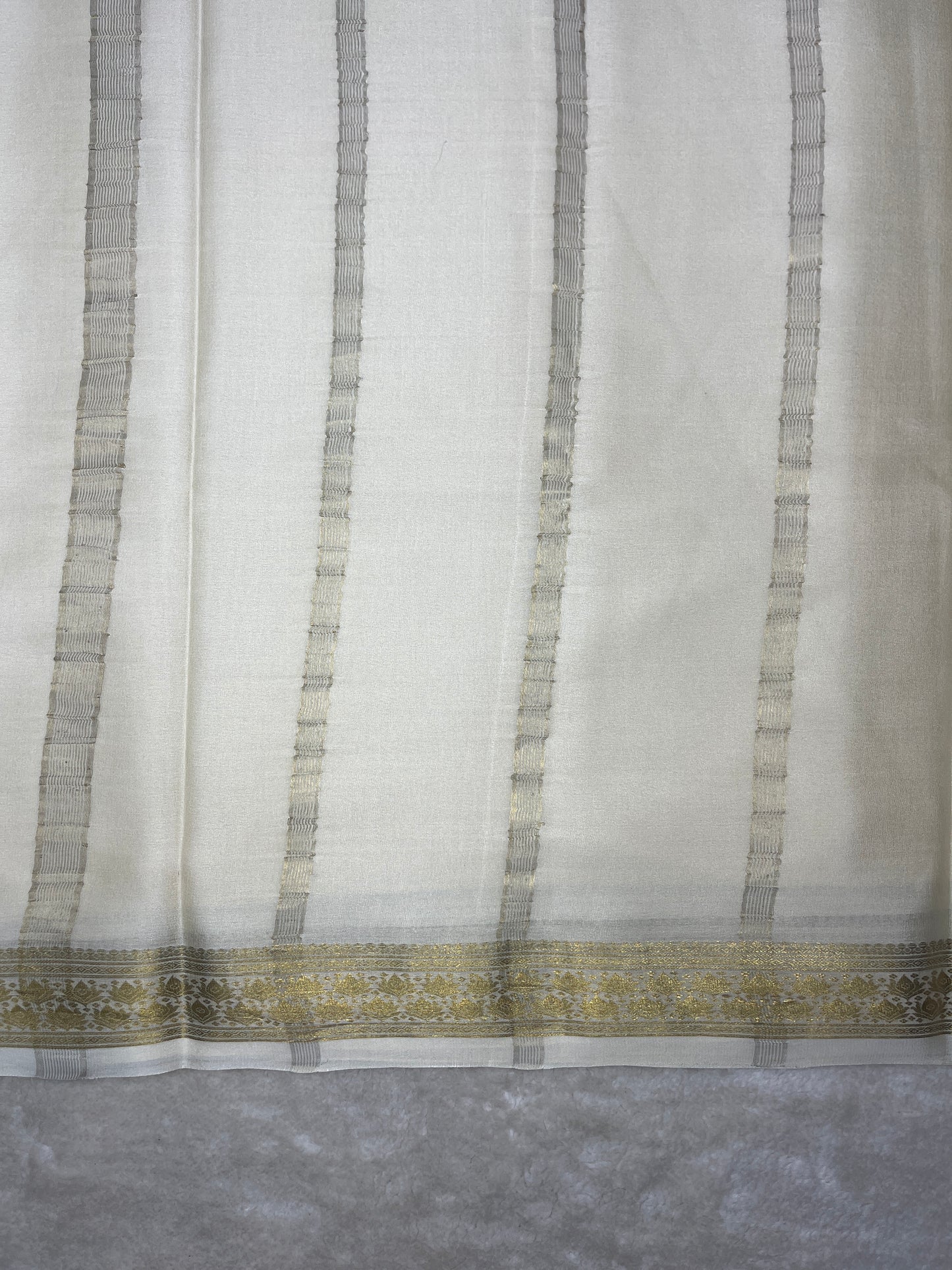 Pure crepe Mysore silk saree-70GSM(16275513)
