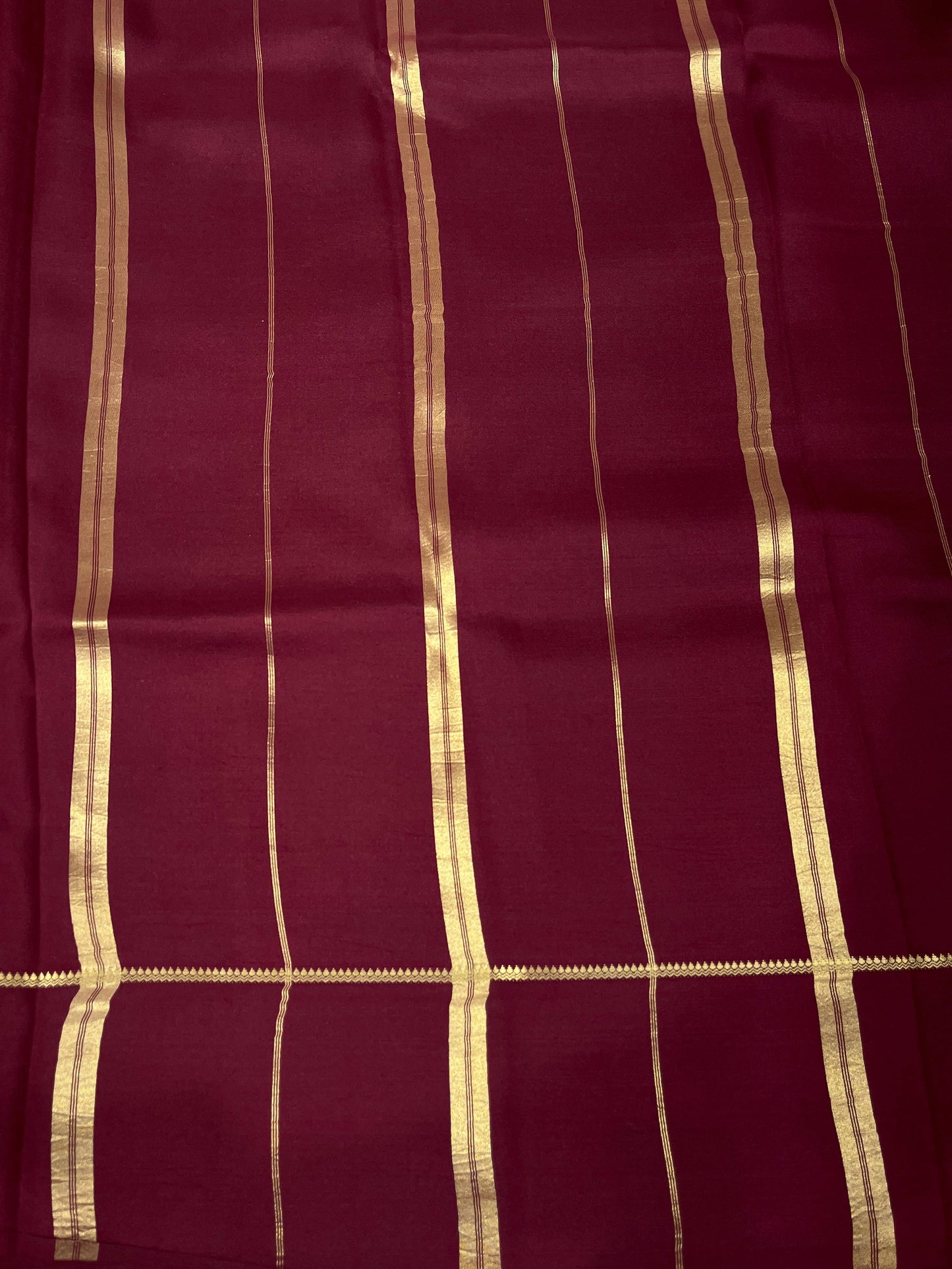 Pure Zari Mysore Silk Saree Bentex Border In Blue With Maroon Contrast Color