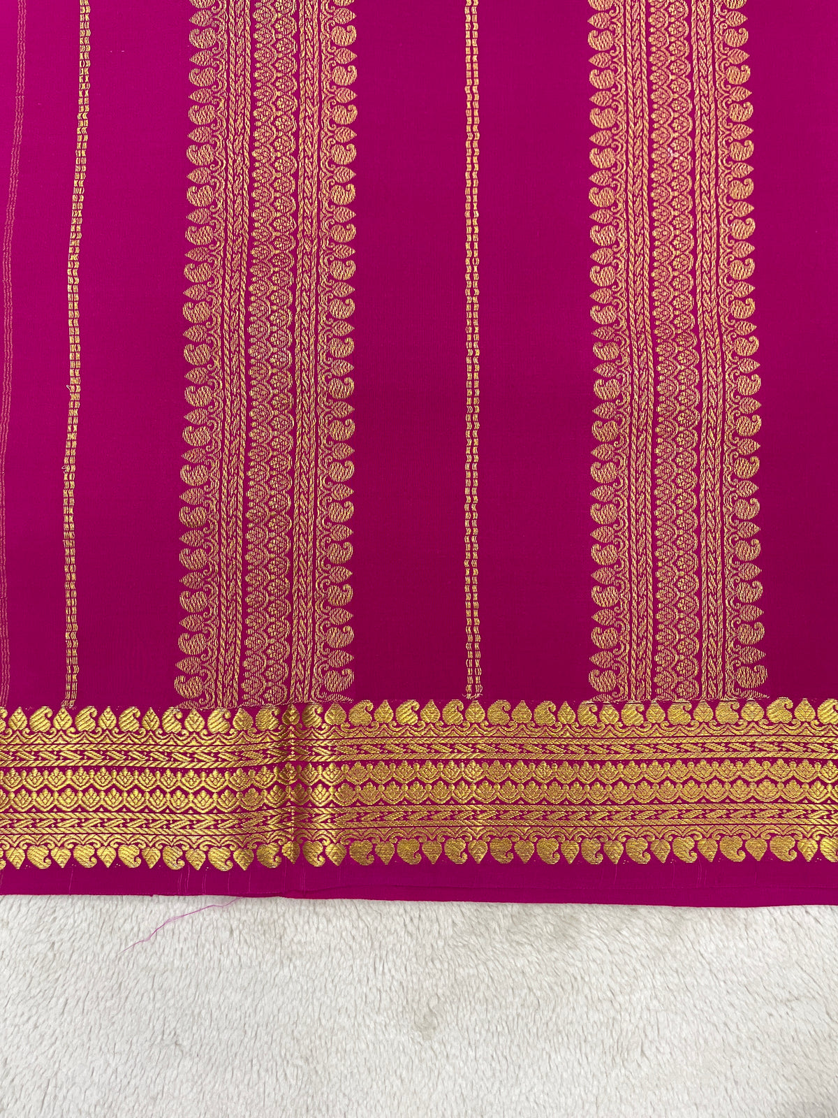 Pure Mysore Silk-Big Checks-120GSM (1462531)