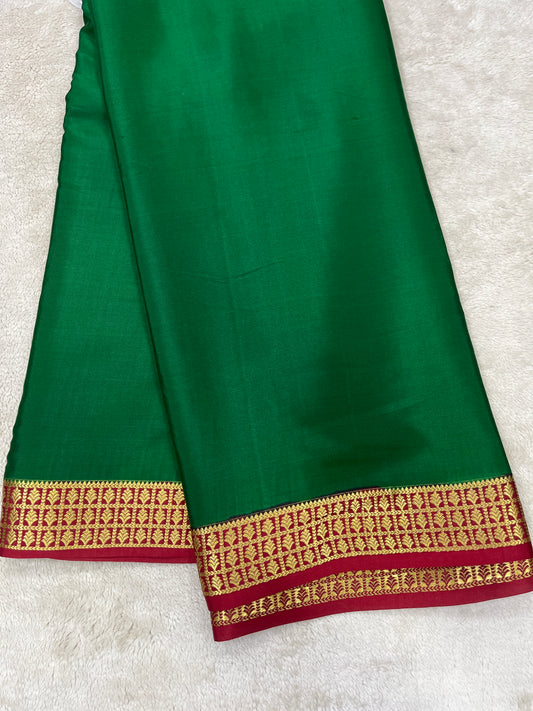 Pure crepe Mysore silk-Patli Pallu Checks (1148007)