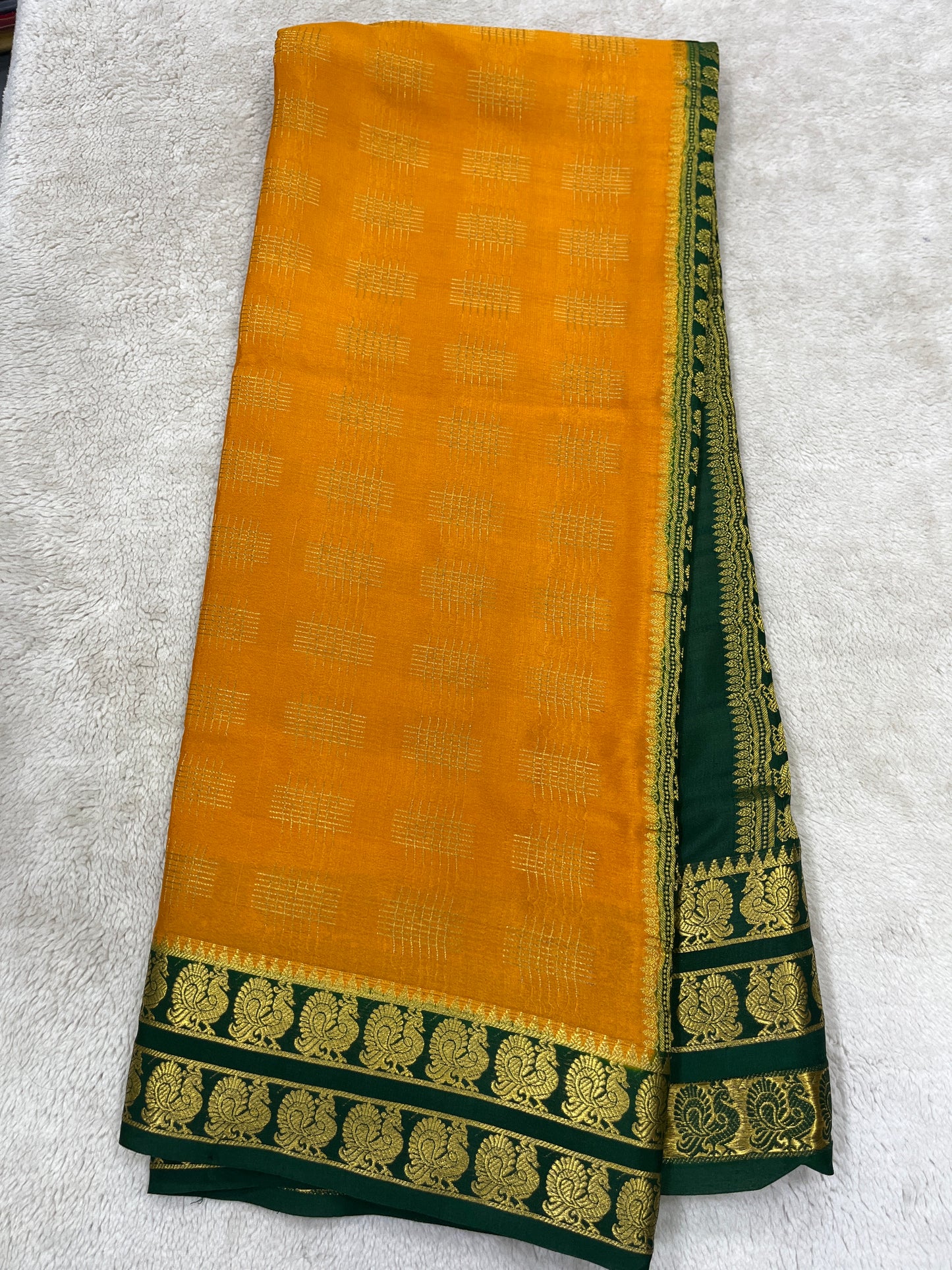Pure crepe Mysore silk-Saritha Checks(16274302)