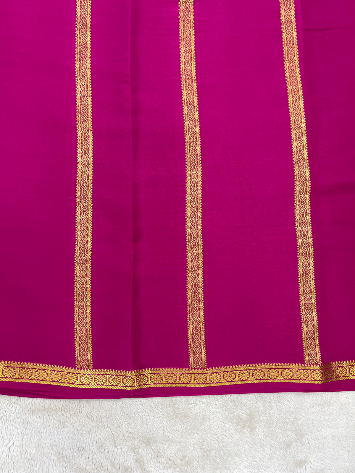 Pure crepe Mysore silk-kalpana cont- 120GSM (16277316)