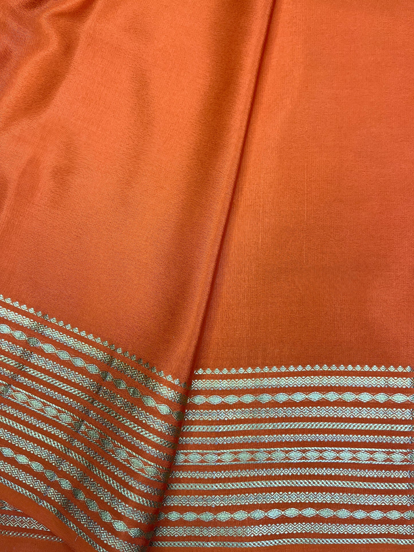 Pure crepe Mysore silk - lines border ( 1104902)