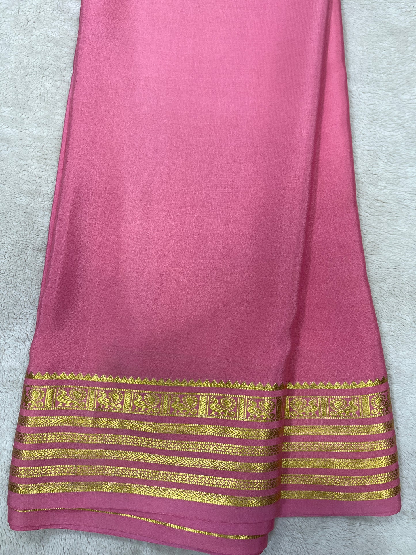 Pure crepe Mysore silk- Gatti Border & 9 By(1104001)