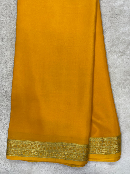 Pure crepe Mysore silk- Gatti Border (1104002)