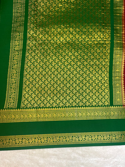 Pure crepe Mysore silk - partly Pallu (16274304)