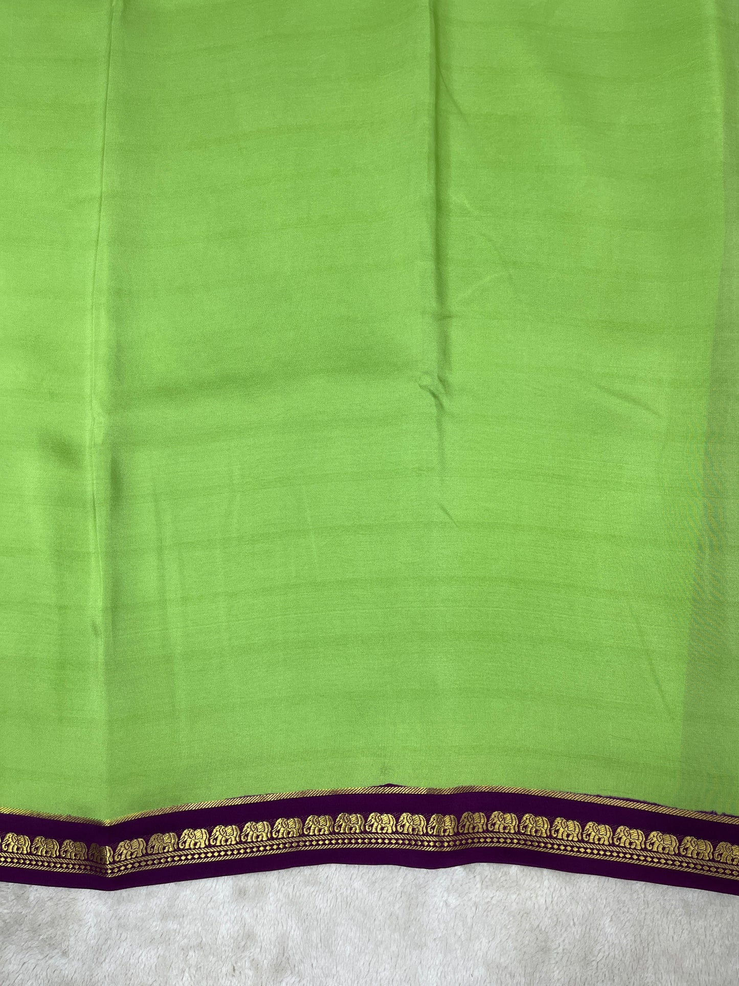 Pure Zari Mysore Silk Saree Elephant Border In Light Green With Pink Contrast Color Blouse