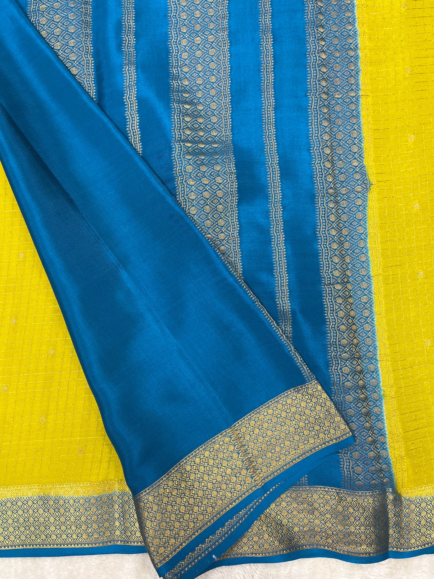Pure Crepe Mysore Silk mungi checks butta  - 1145303