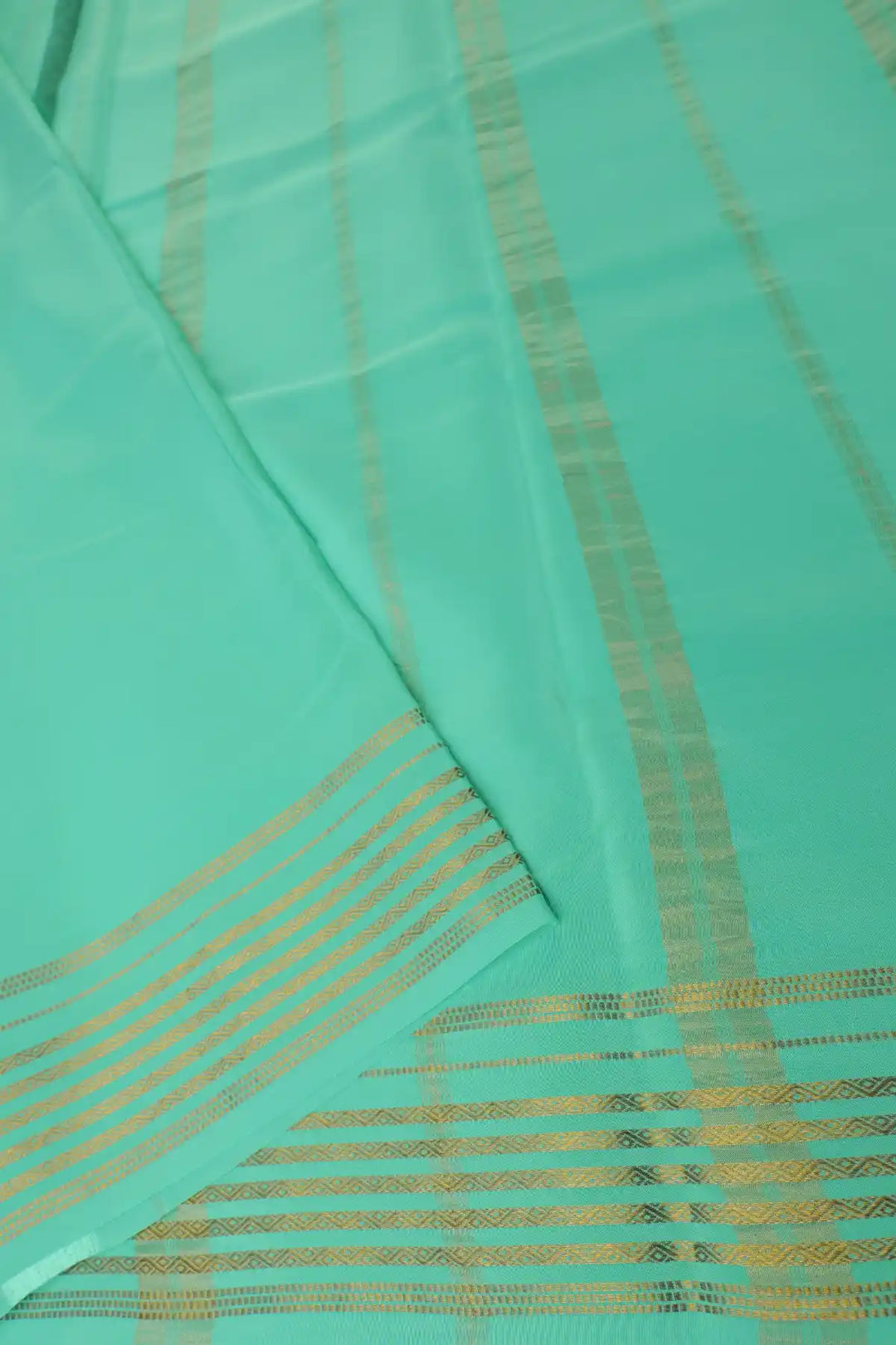 Black saree with green border