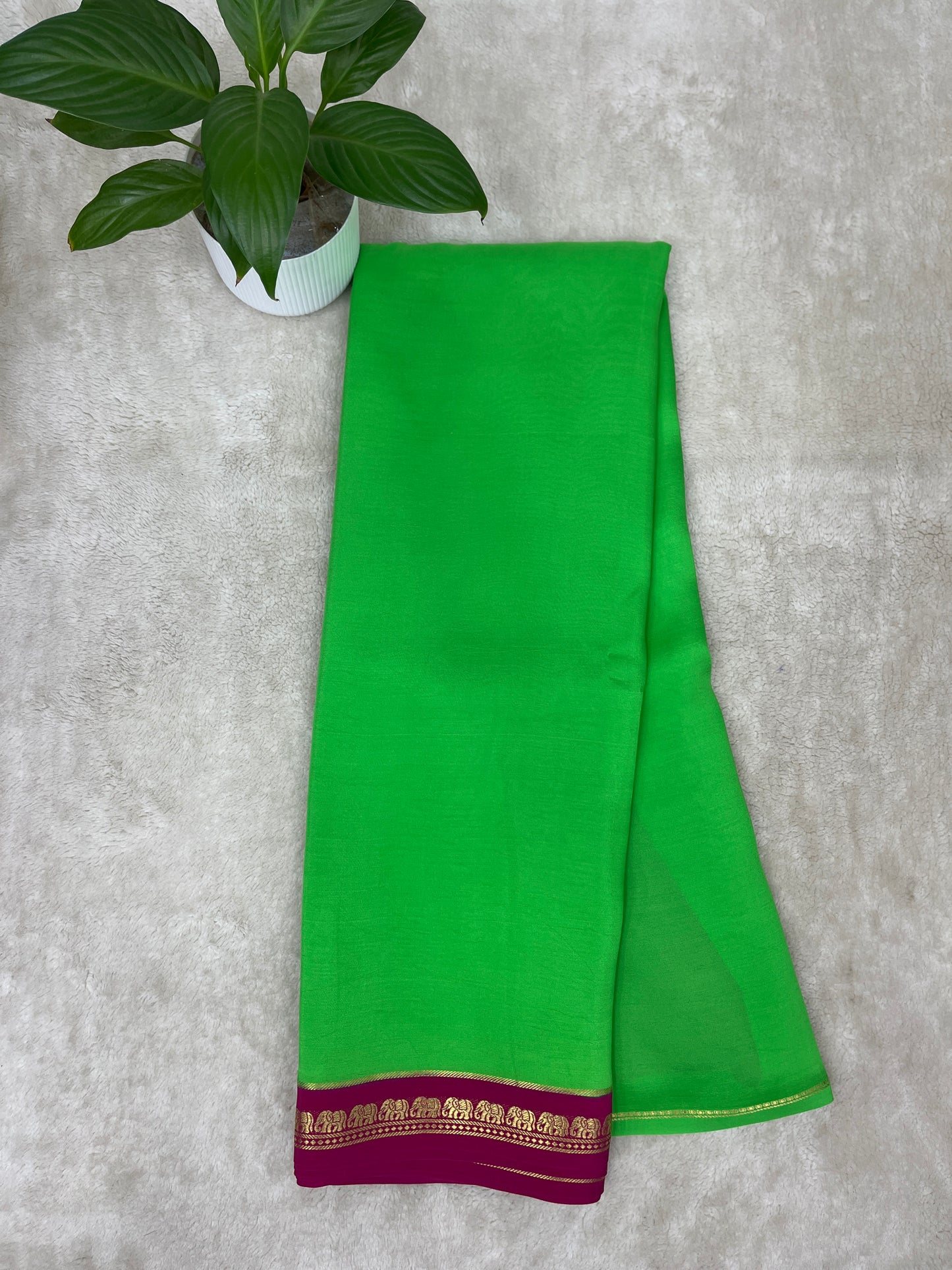 Pure Zari Mysore Silk Saree Elephant Border In Parrot Green With Wine Contrast Color Blouse