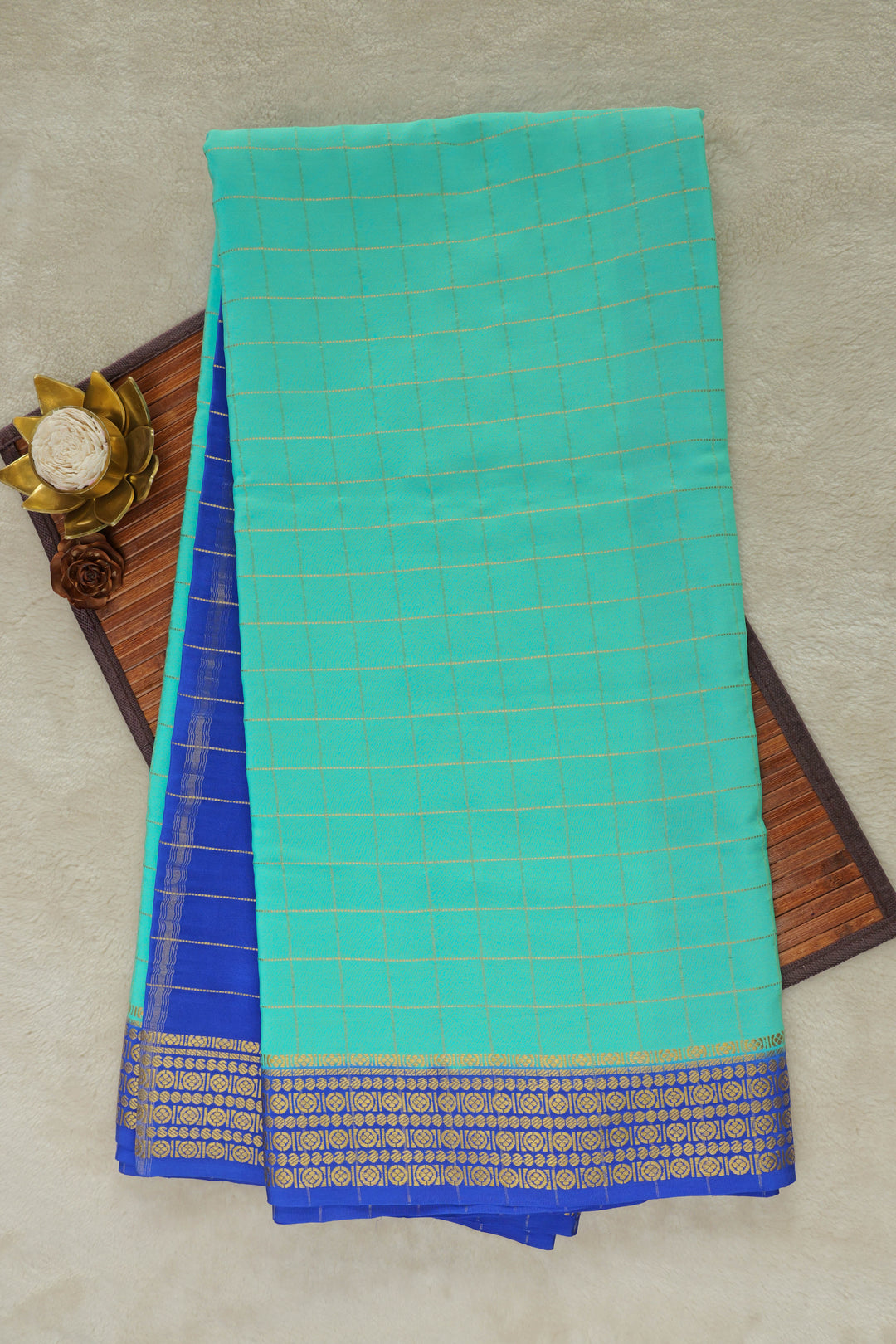 CONTRAST BLUE BLOUSE IN PURE MYSORE SILK SAREES
