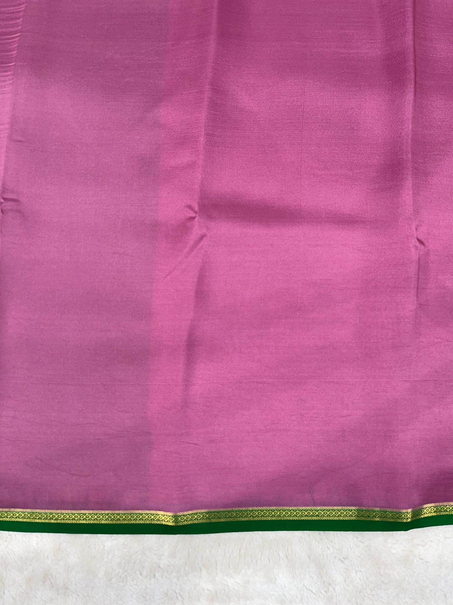 Pure Zari Mysore Silk Saree Half Inch Border In Onion Pink With Green Contrast Color Blouse