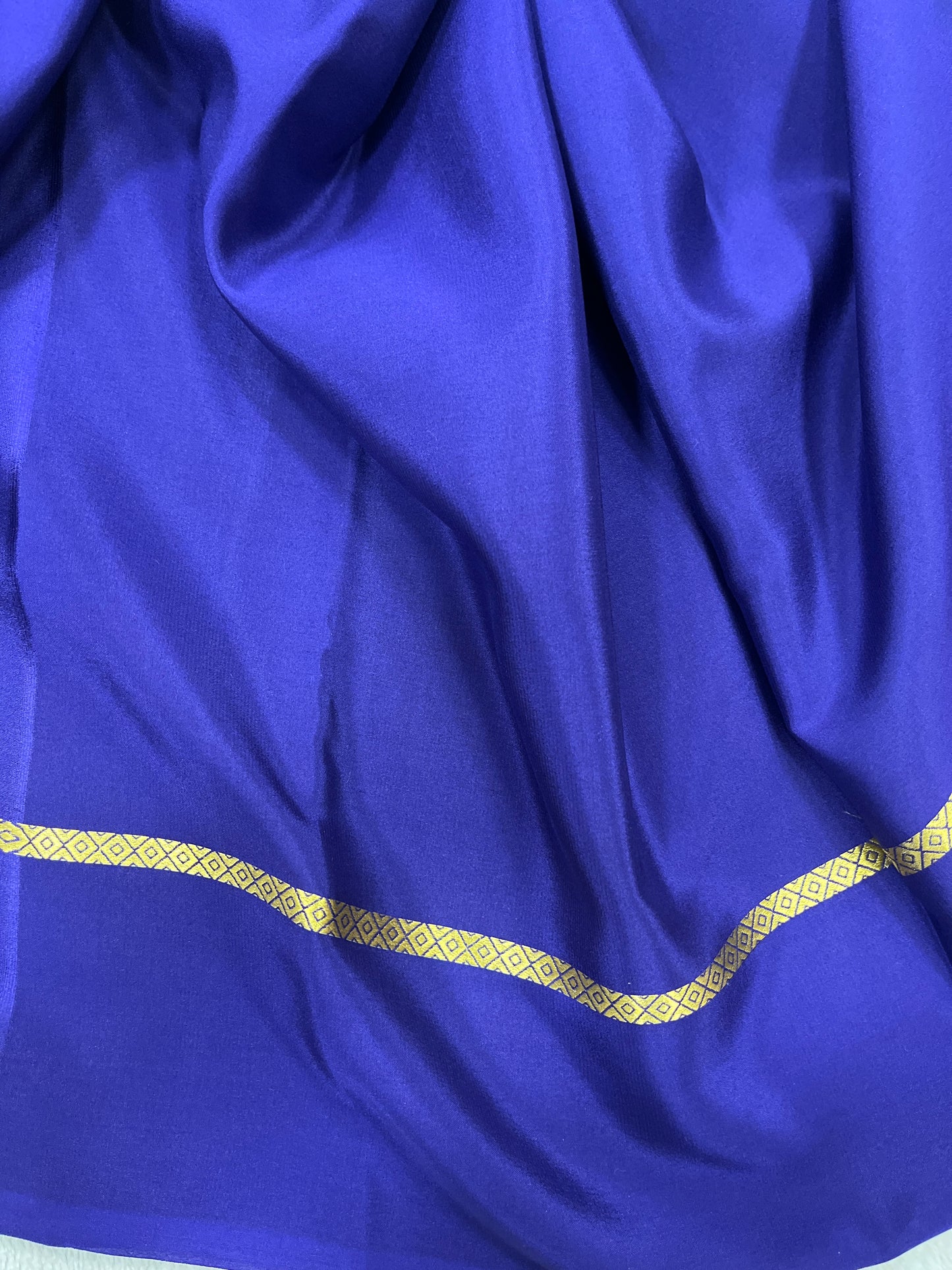 Pure crepe Mysore silk- Gatti Border & 9 By(1104001)