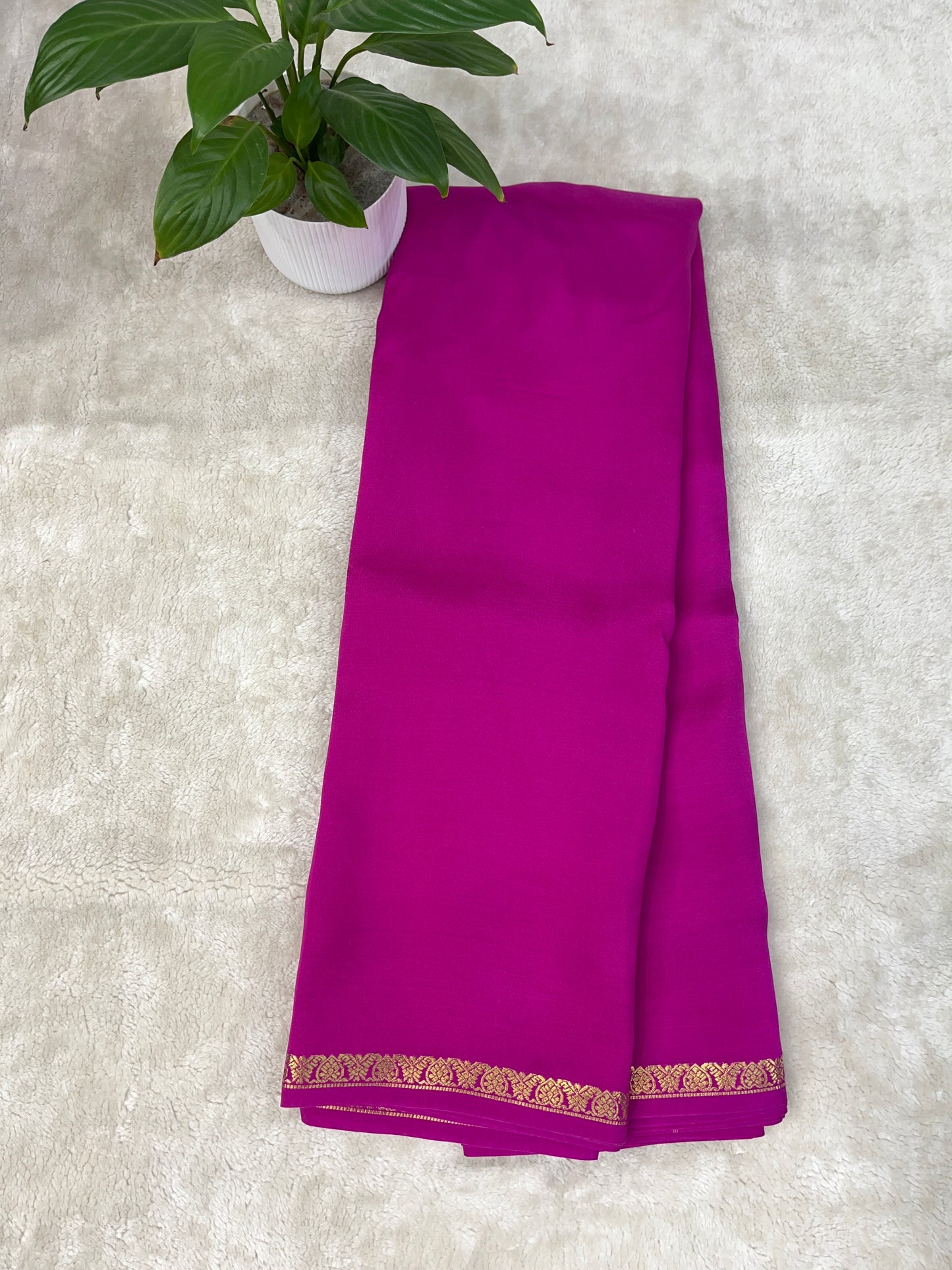 Pure Zari Mysore Silk Saree Heart Border In Pink With Self Color Blouse