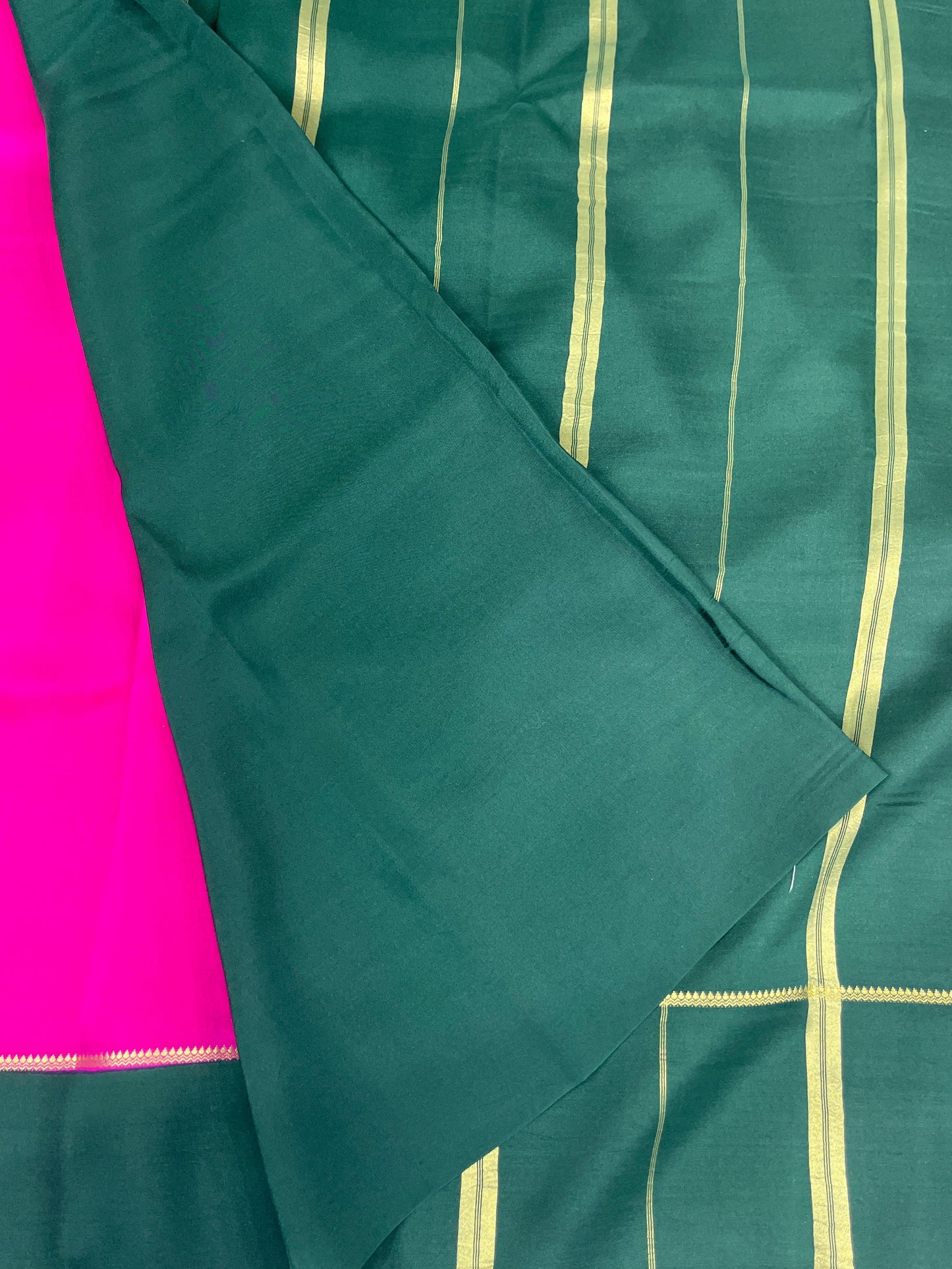 Pure Zari Mysore Silk Saree Bentex Border In Pink With Green Contrast Color