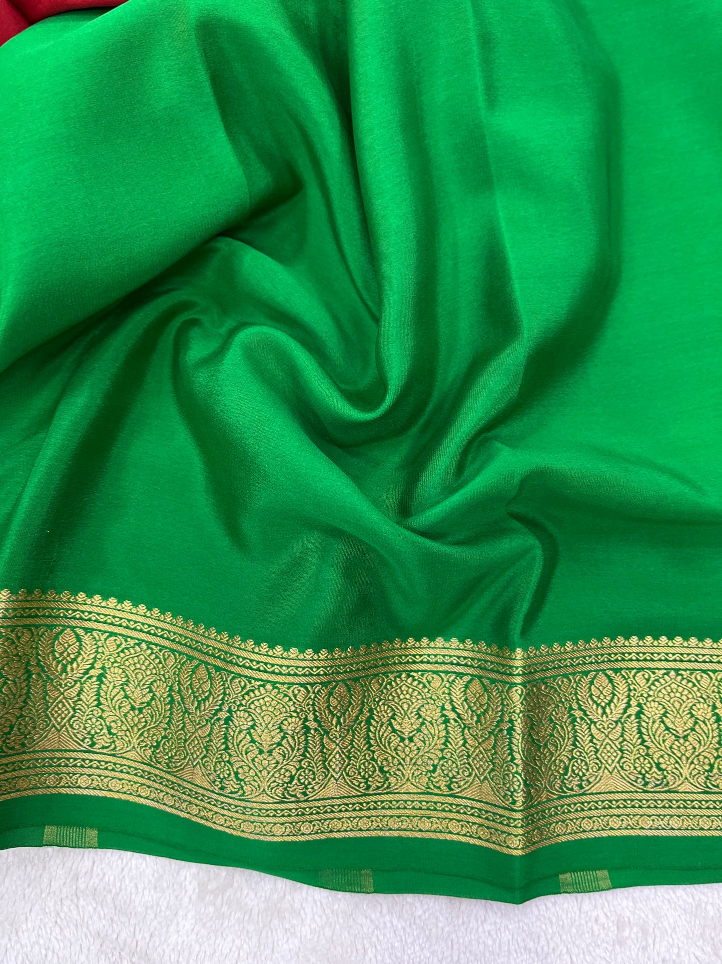 Pure crepe Mysore silk- Gajalakshmi(16275405)