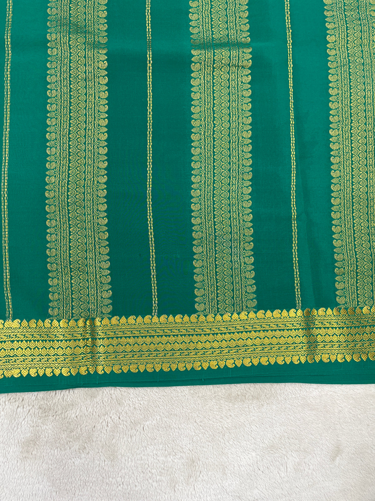 Pure Mysore Silk-Big Checks- 120GSM (1462531)