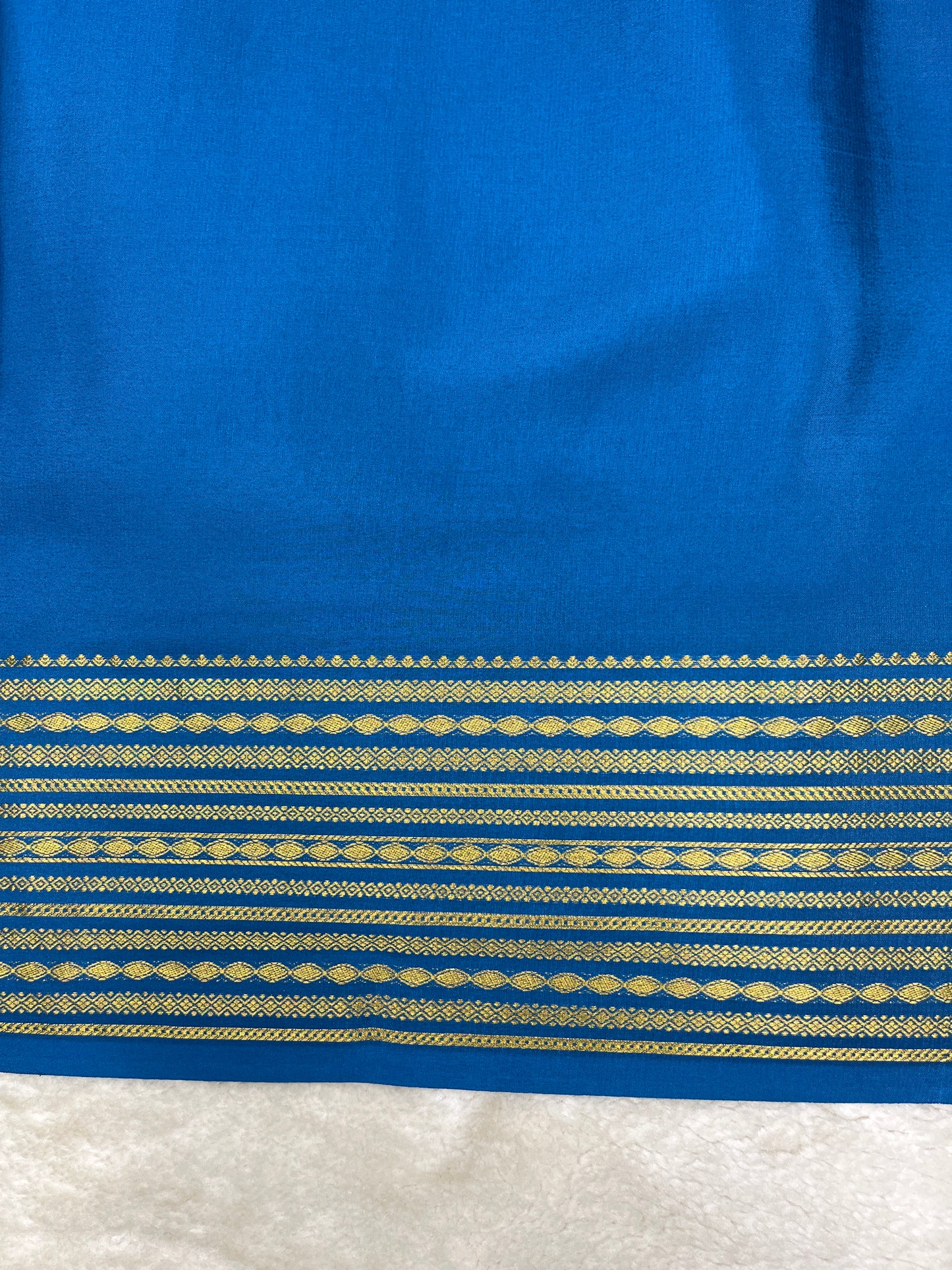 Pure crepe Mysore silk - lines border ( 1104902)