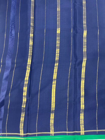 Pure Zari Mysore Silk Saree Floral Gatti Border In green With Navy Blue Contrast Color Blouse