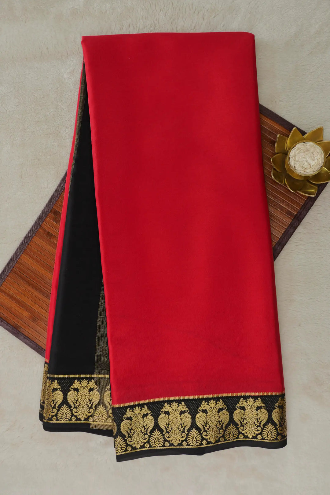Gandaberunda Border Pure Mysore Silk Saree In Red and Black Color