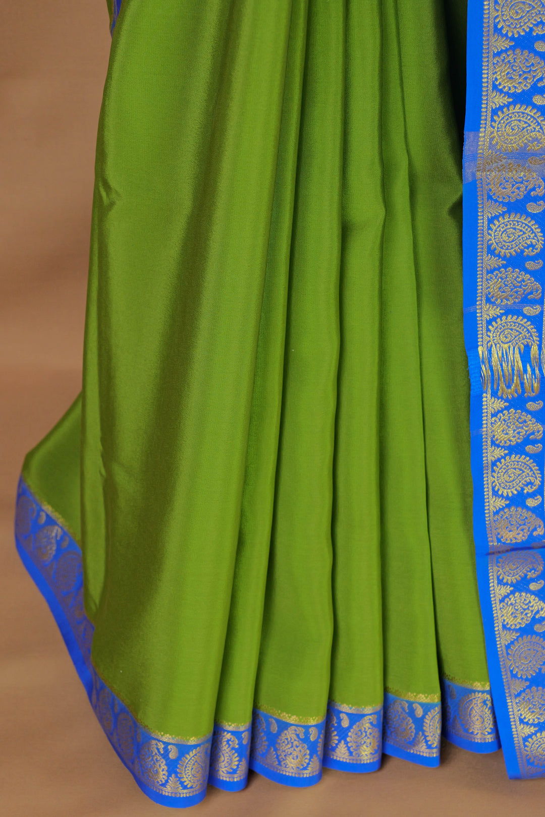 Green Mysore crepe silk saree with Contrast royal blue border – Atharva