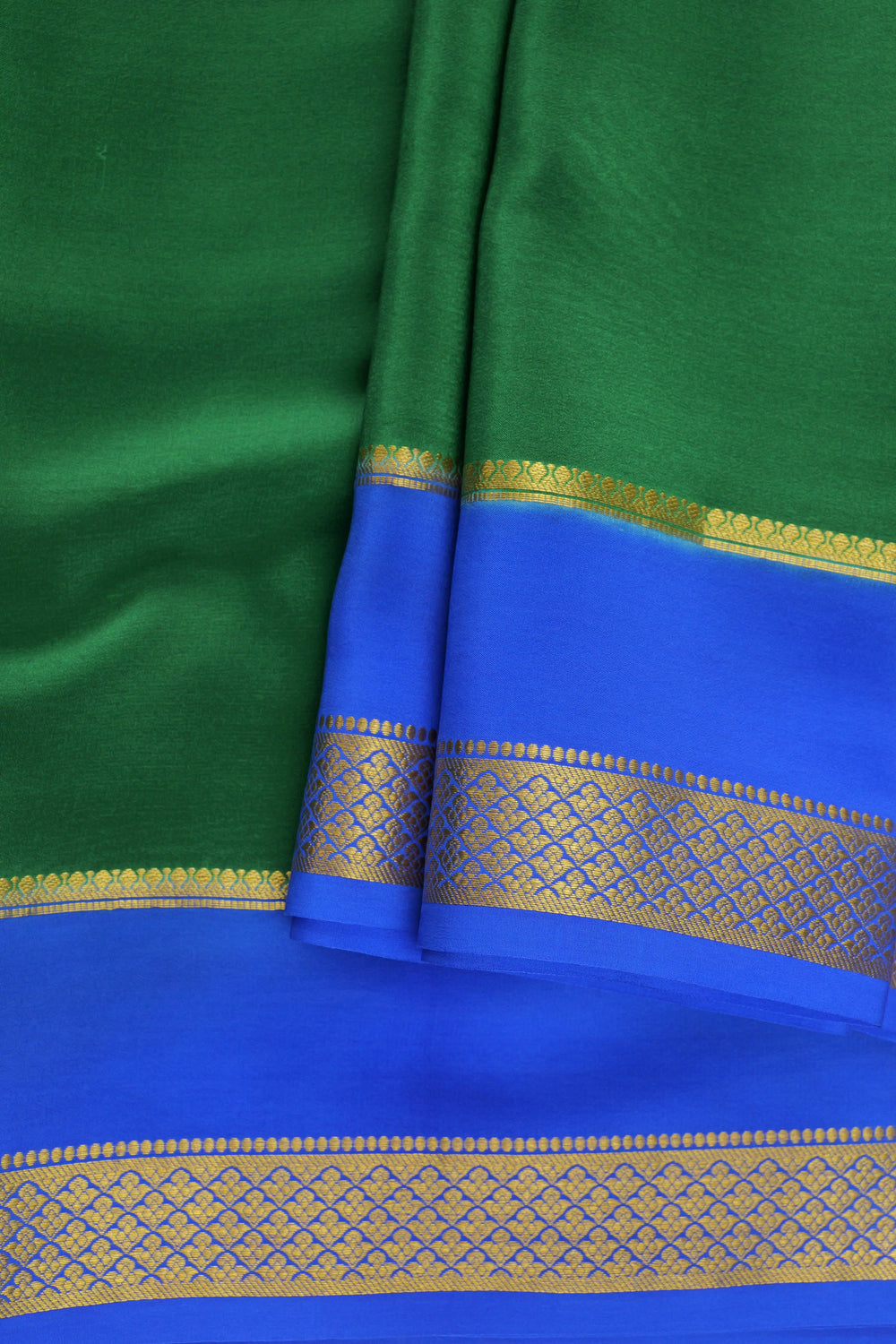 Green Saree with Blue Contrast Border and Gold Zari