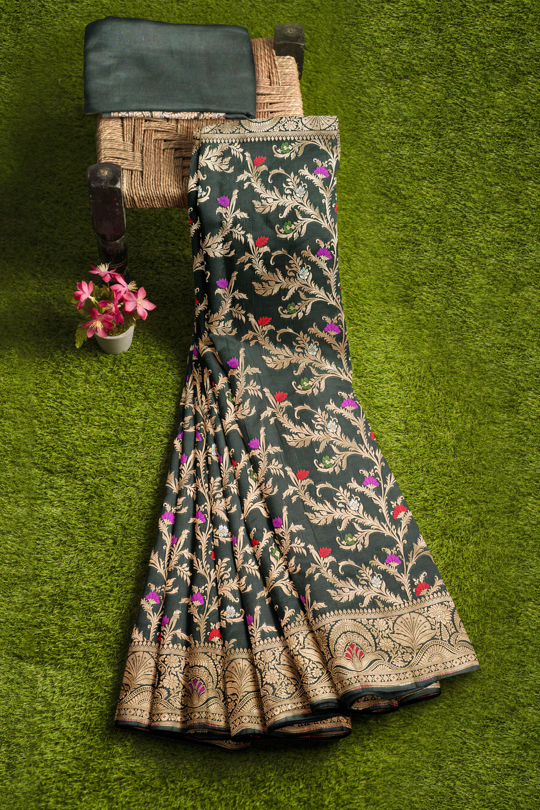 Army Green BANARASI KATAN SILK WITH MEENAKARI JAAL WORK HANDLOOM SAREE