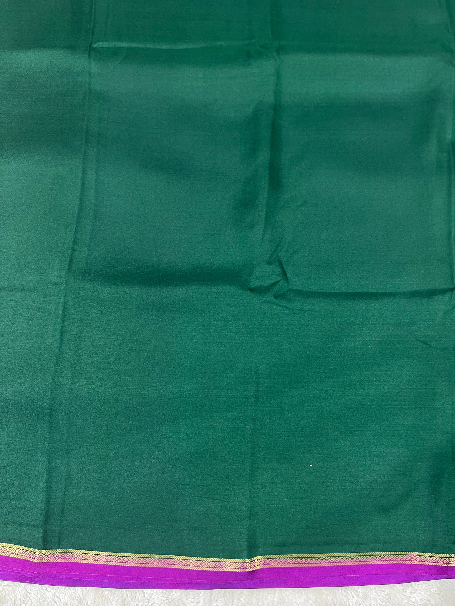 Pure Zari Mysore Silk Saree Half Inch Border In Green With Pink Contrast Color Blouse