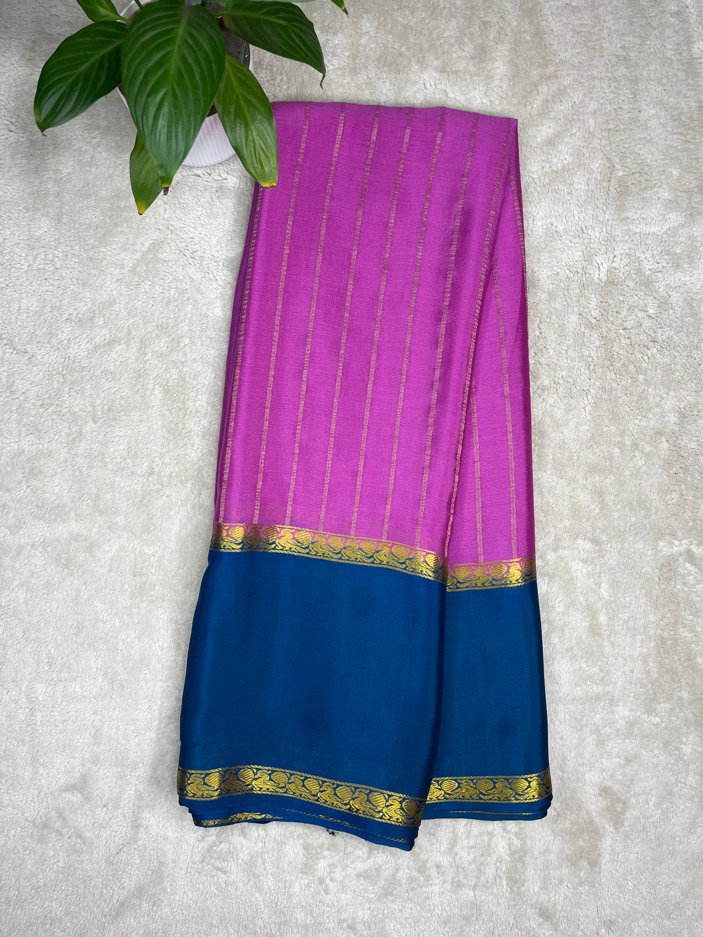 Pure Crepe Mysore Silk crush Saree In Pink With Blue Contrast Blouse-1146007