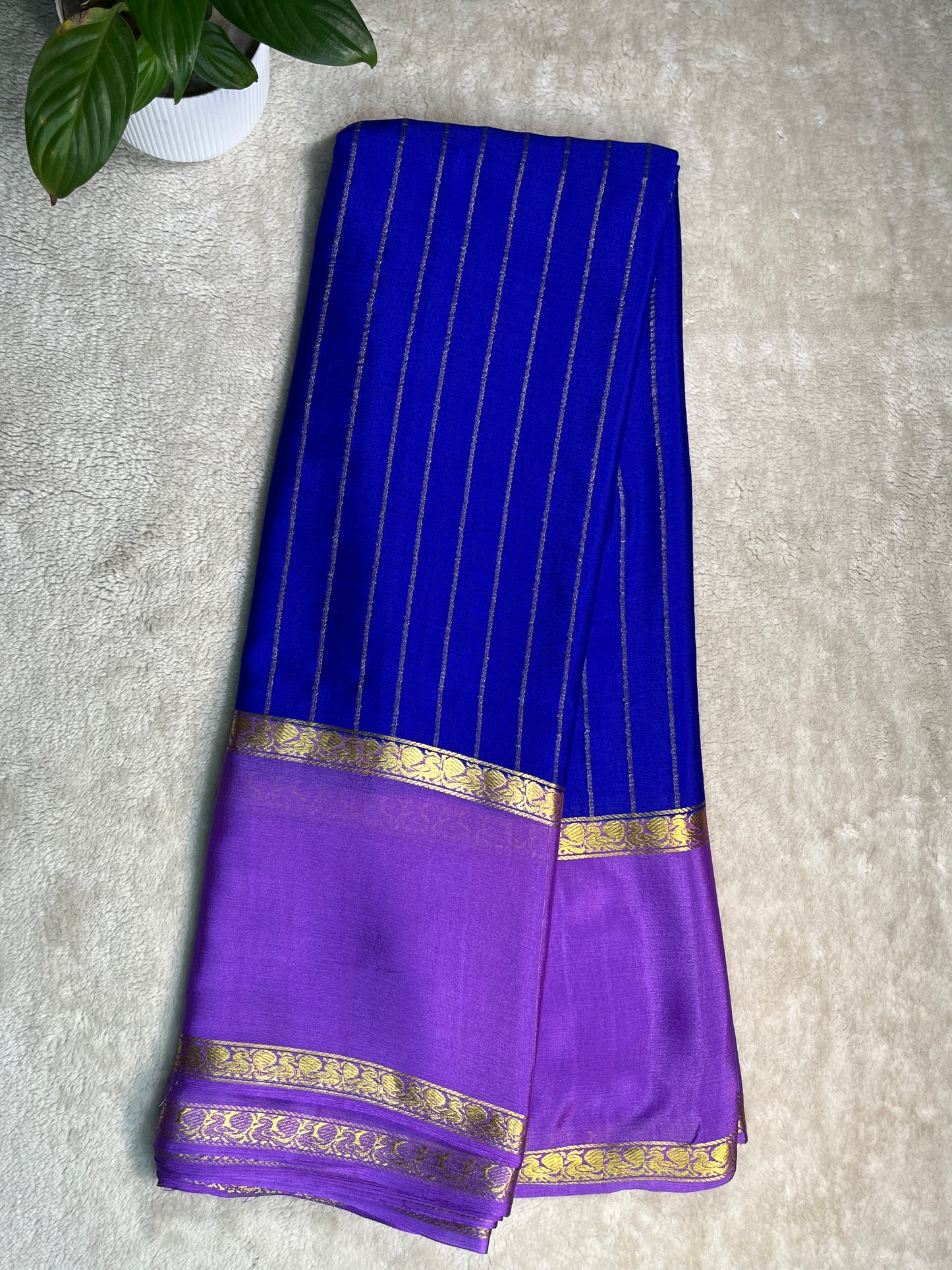 Pure Crepe Mysore Silk crush Saree In Royal Blue With Lavender Contrast Blouse-1145310