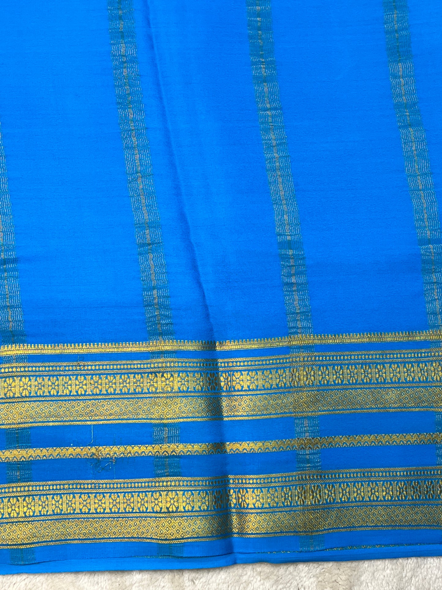 Pure Crepe Mysore Silk Saree In 3D Shadeds With Navy Blue , and Pink With Contrast Blue Blouse