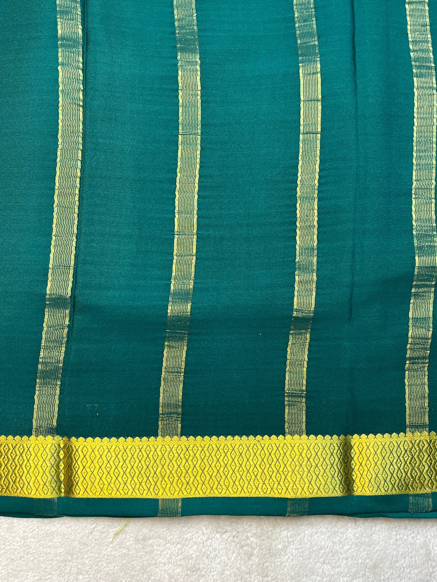 Pure Crepe Mysore Silk 3D shaded In Blue With Green Contrast Blouse