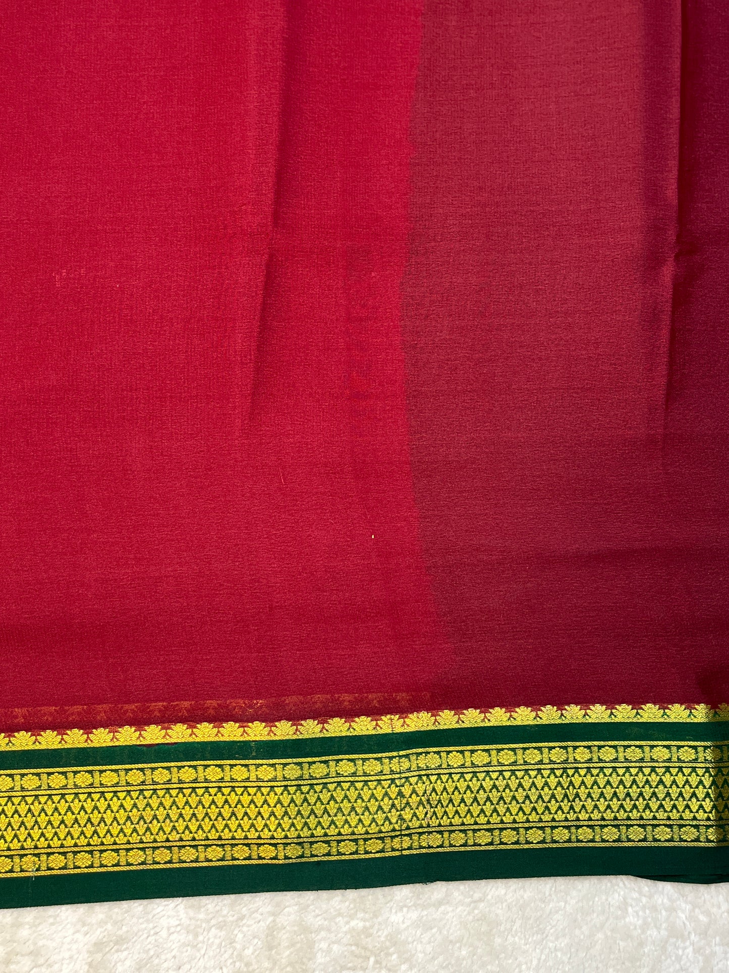 Pure Crepe Mysore Silk Saree piping border In Red & Green Contrast Blouse